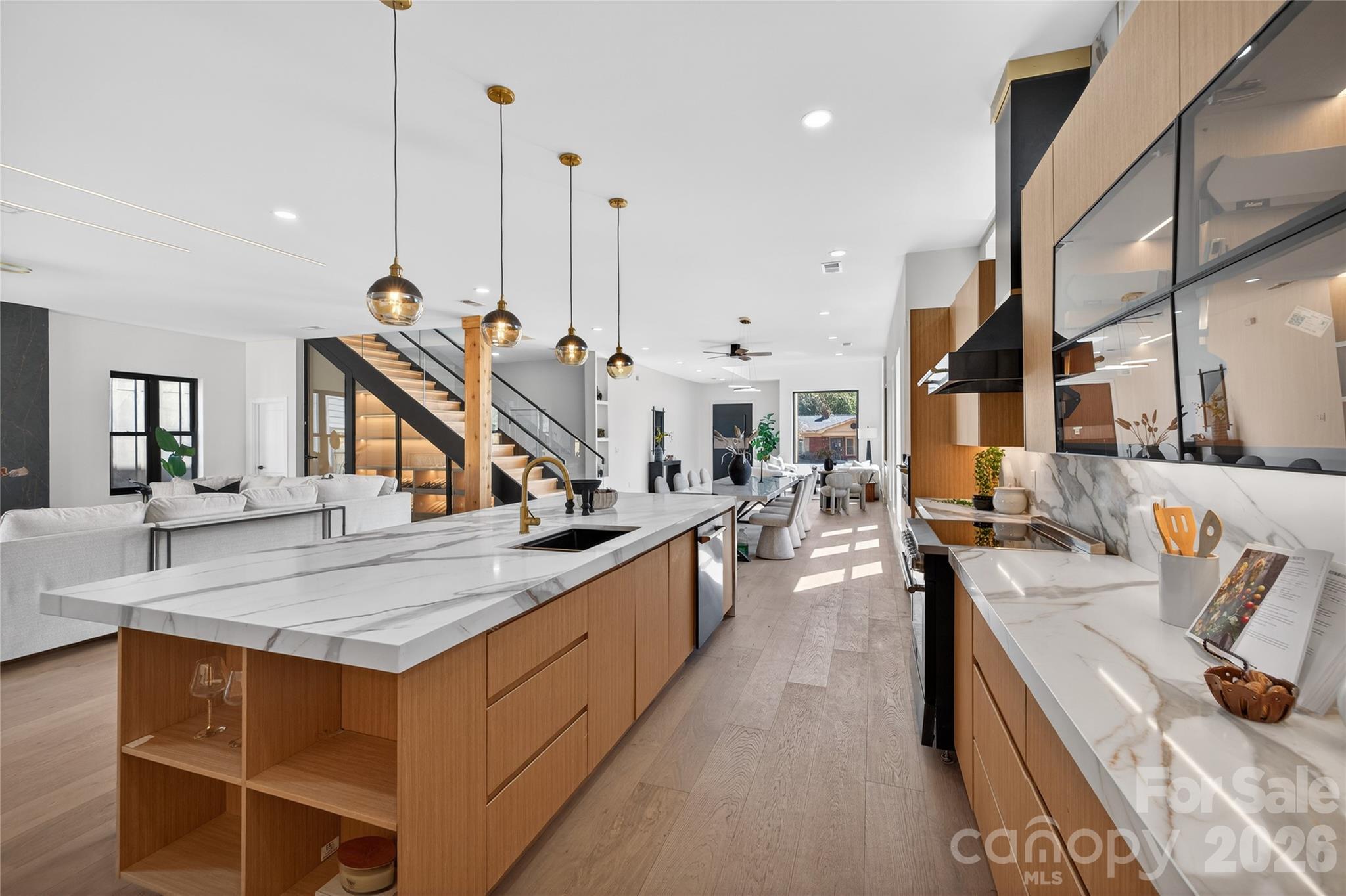 Oaklawn - Residential