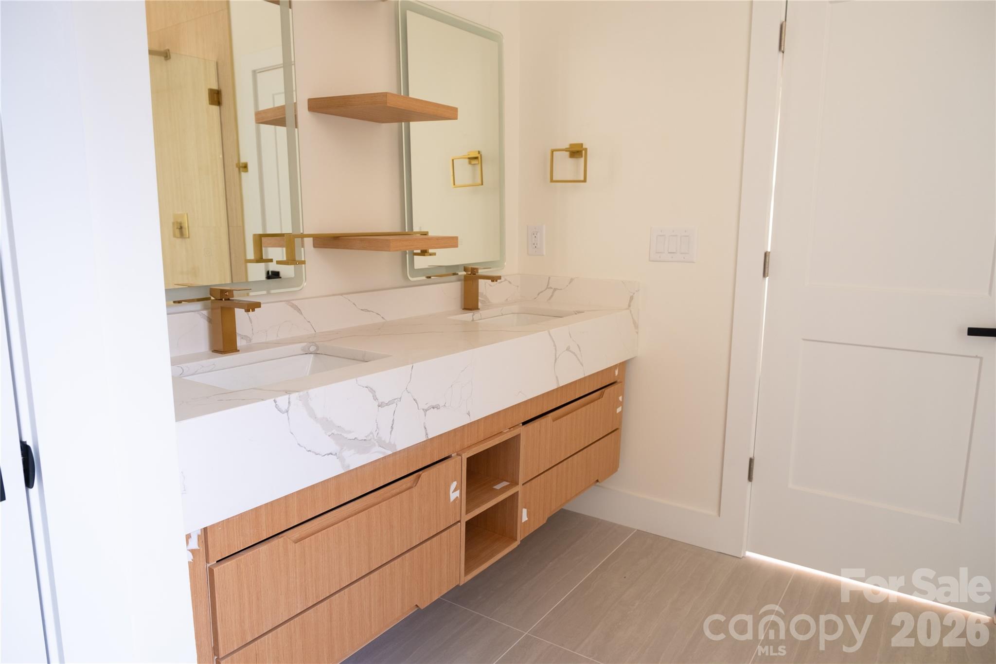 Oaklawn - Residential