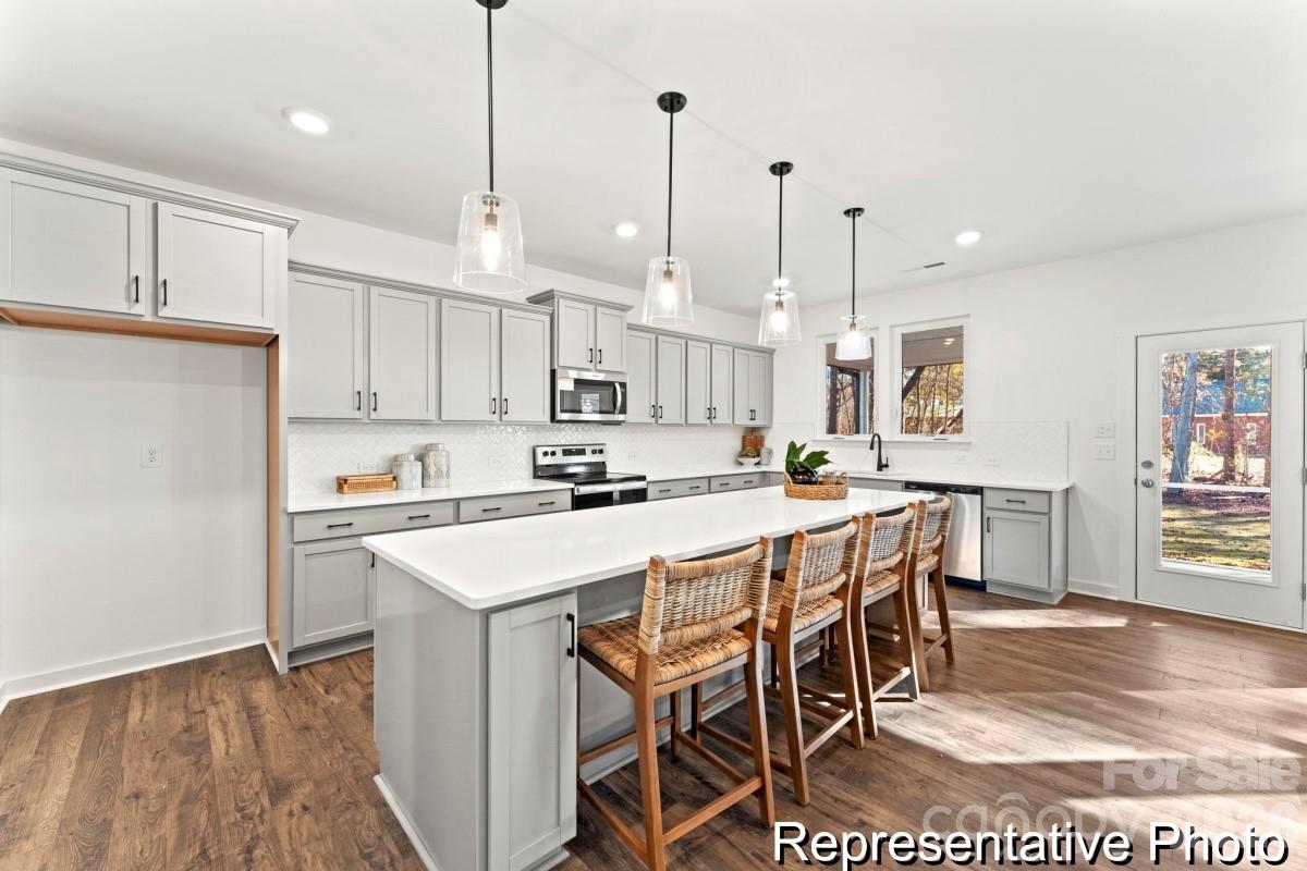 Eagles Crest - Residential