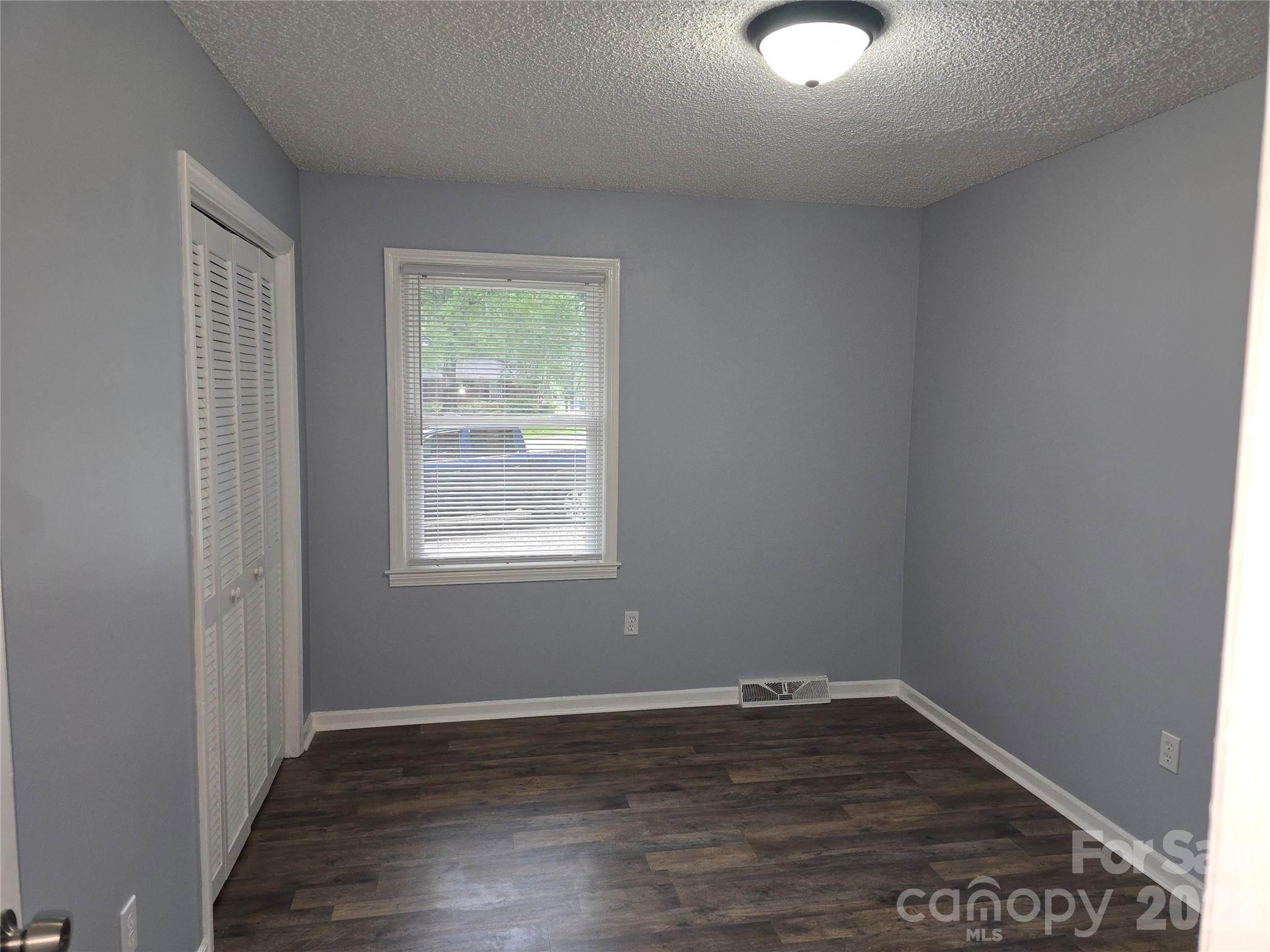 Meadowbrook - Residential