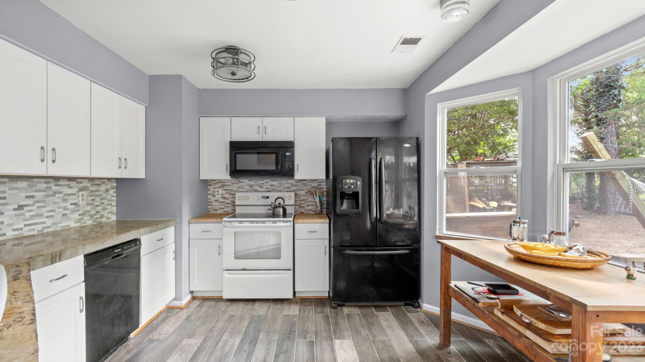 Steele Oaks - Residential