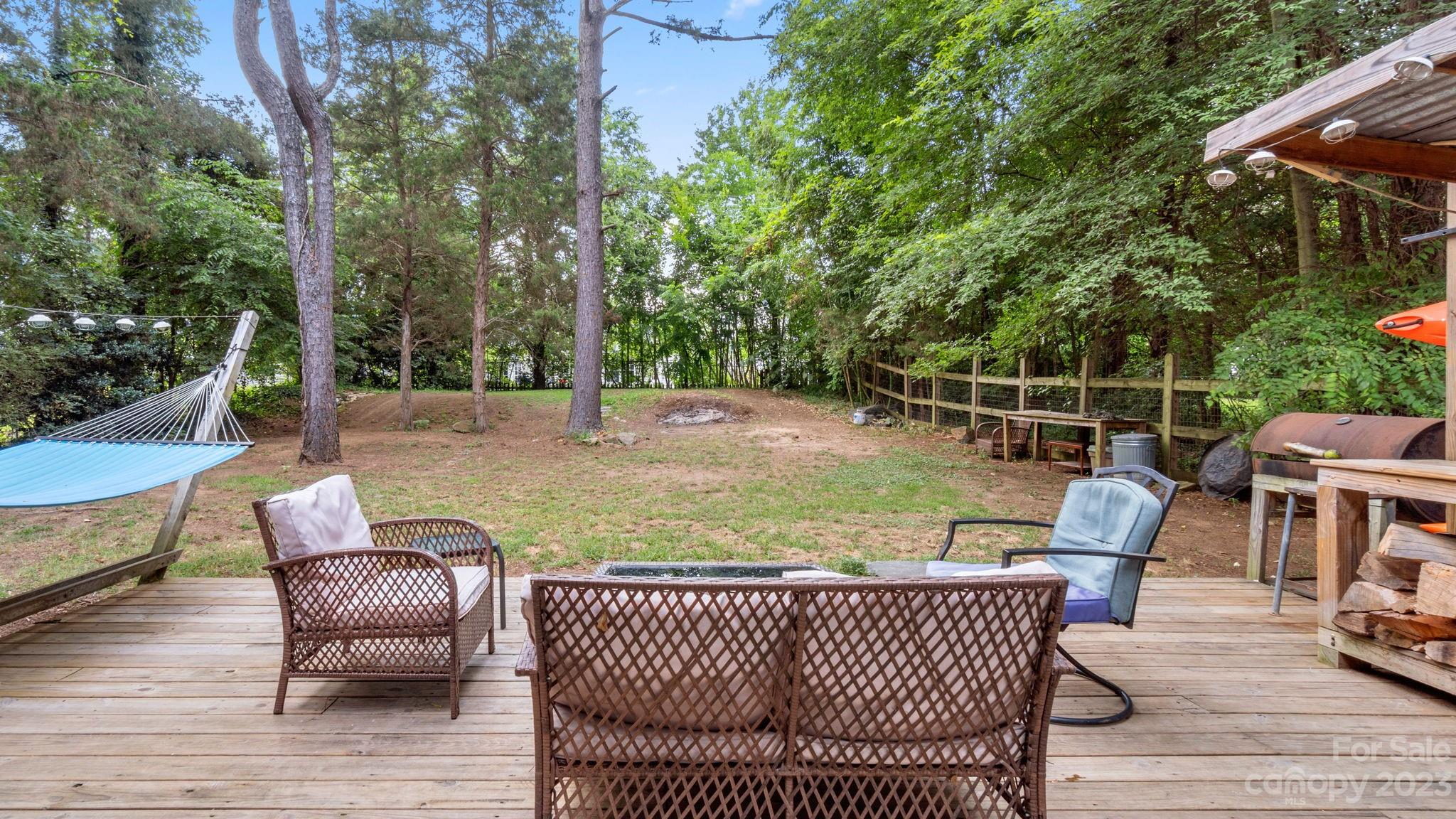 Steele Oaks - Residential