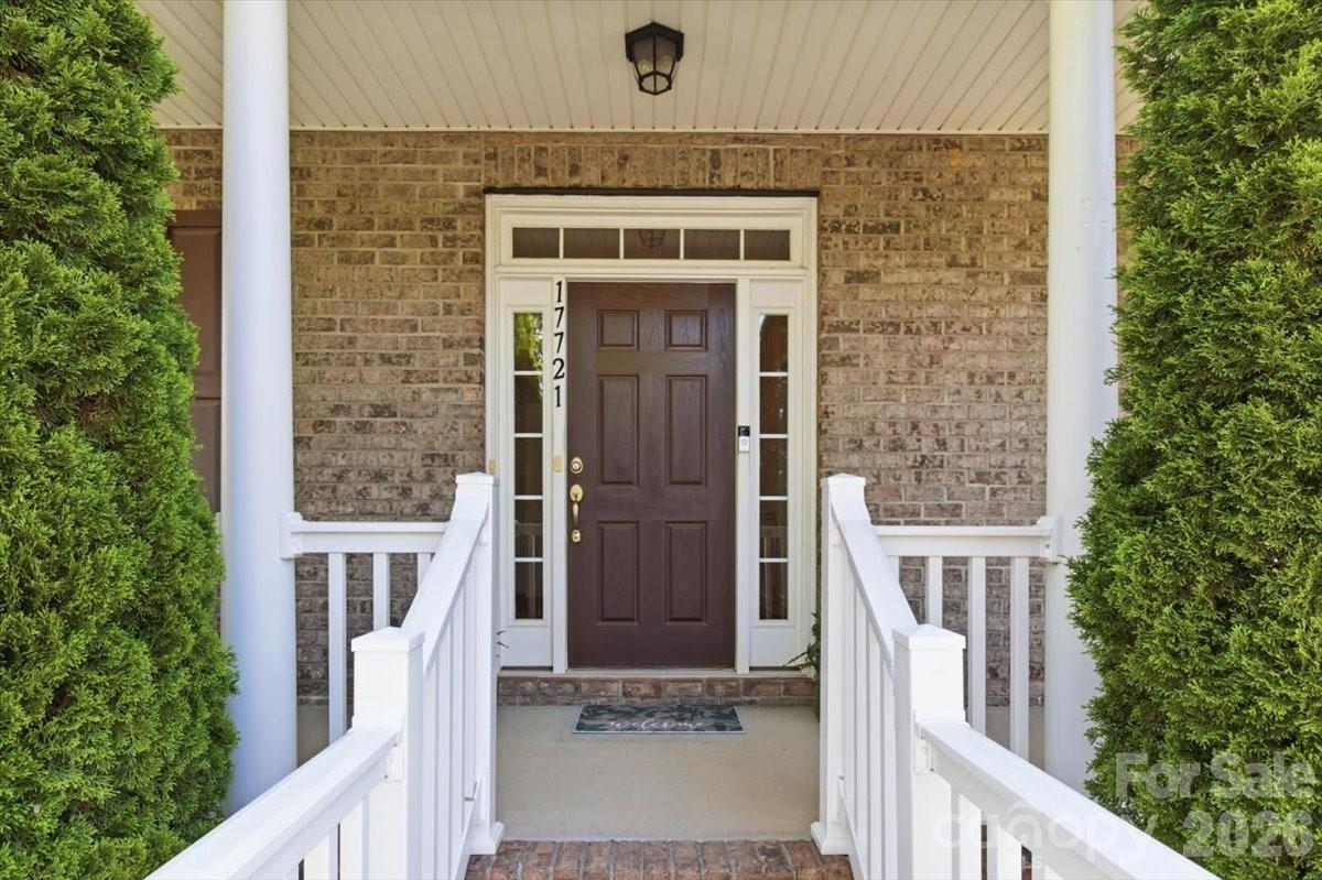 17721 Morehampton Avenue