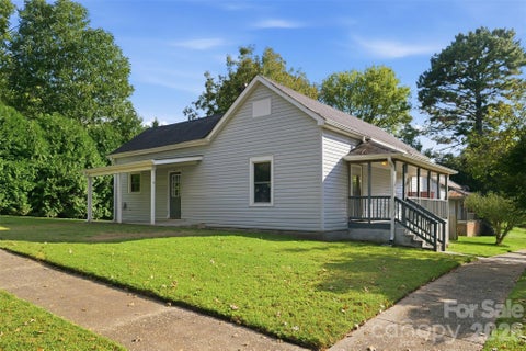 Photo of 140 Aikman Avenue, Norwood, NC 28128 (MLS # 4429649)