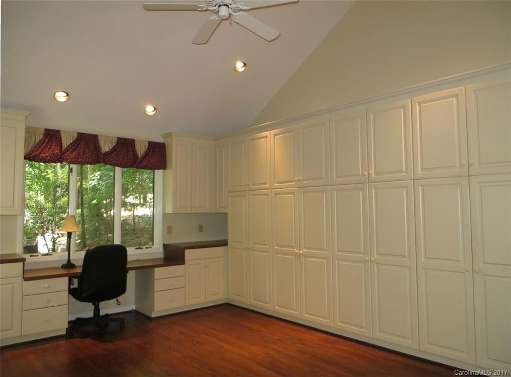 River Hills - Residential