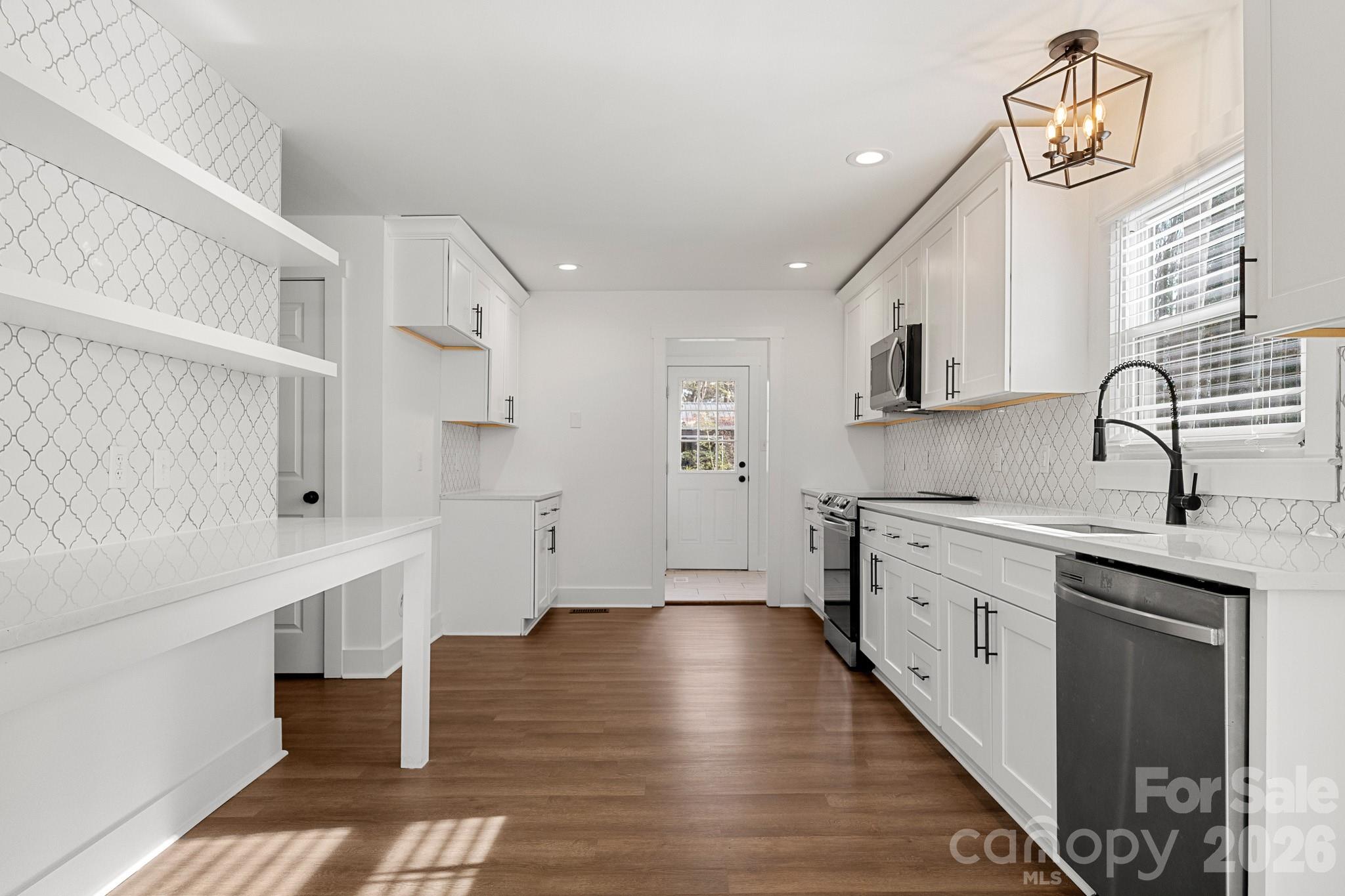 Leisure Acres - Residential