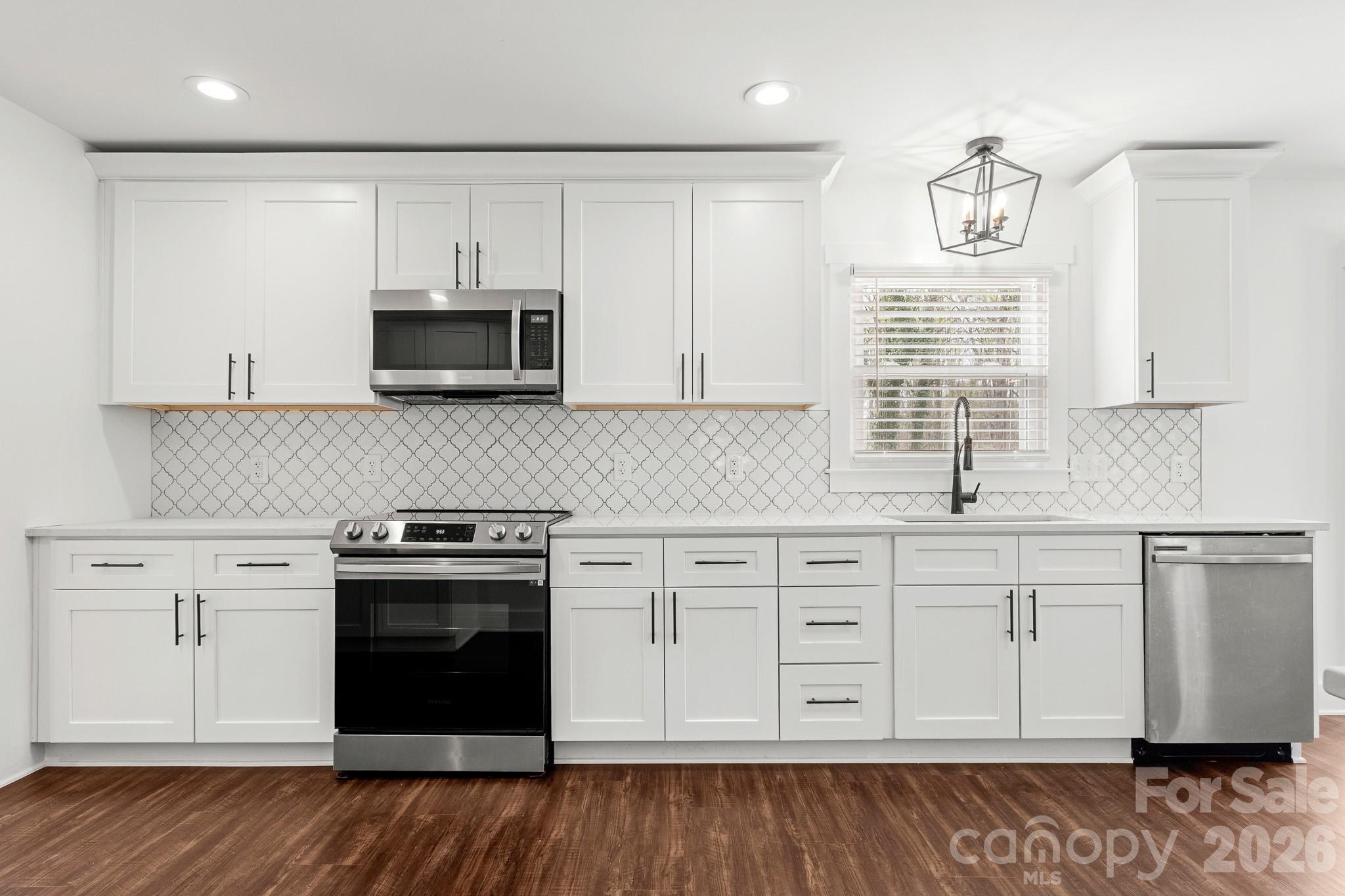 Leisure Acres - Residential