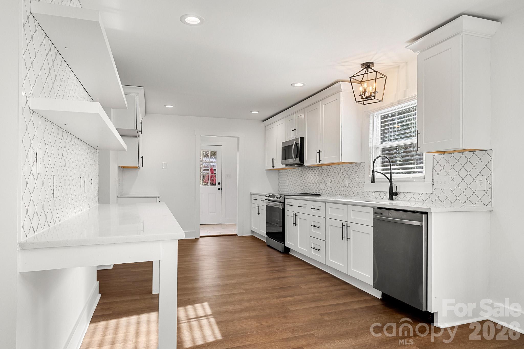 Leisure Acres - Residential