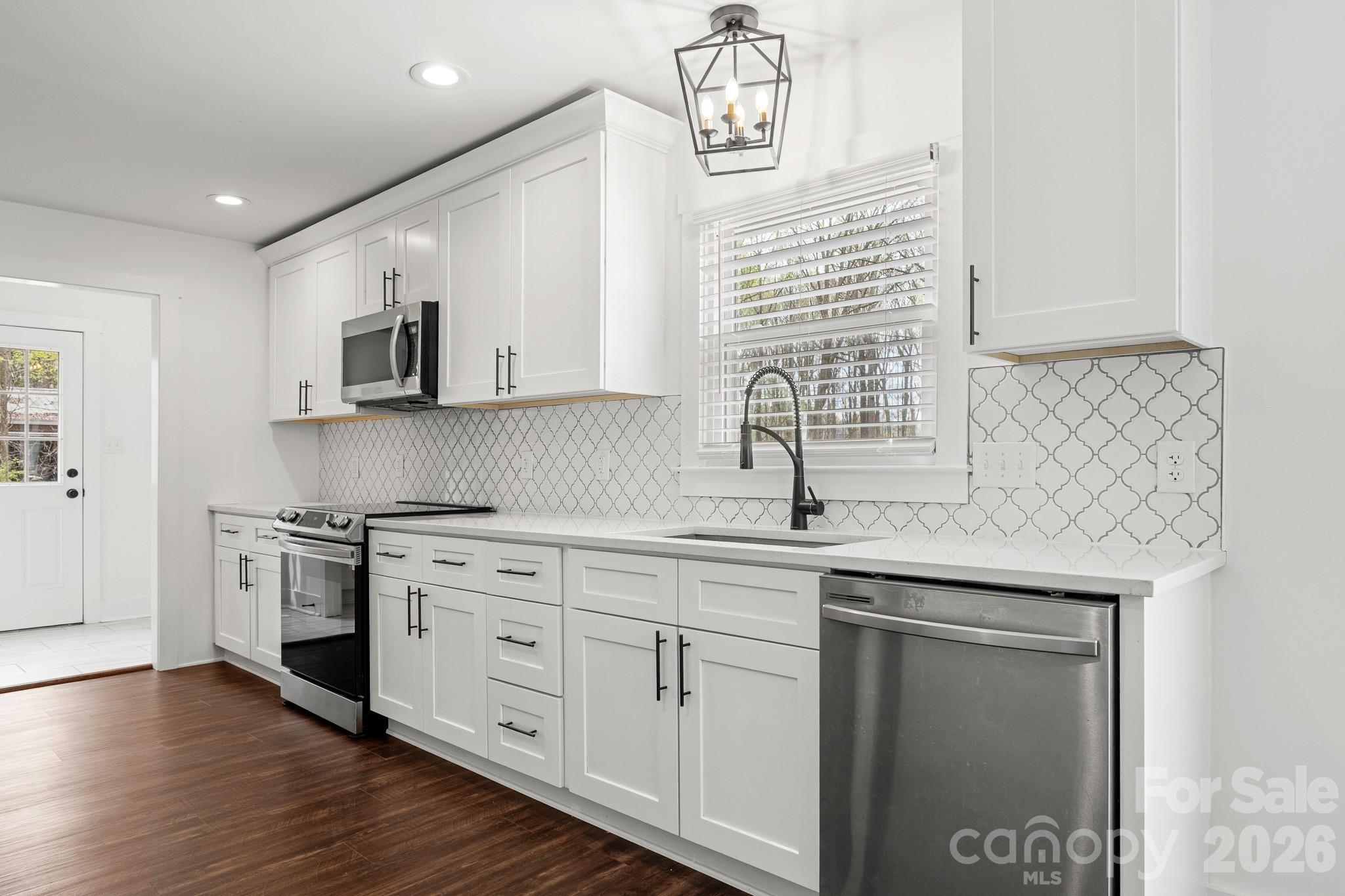 Leisure Acres - Residential