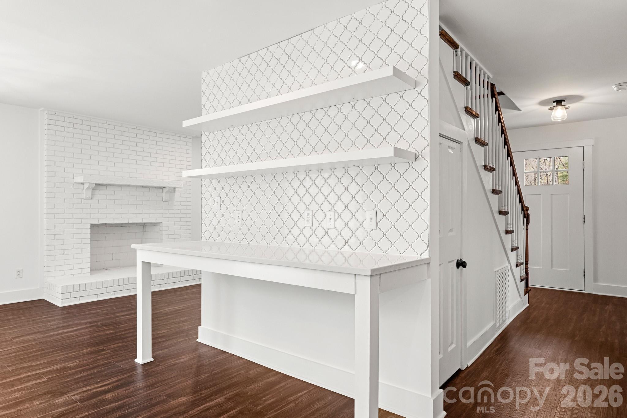 Leisure Acres - Residential