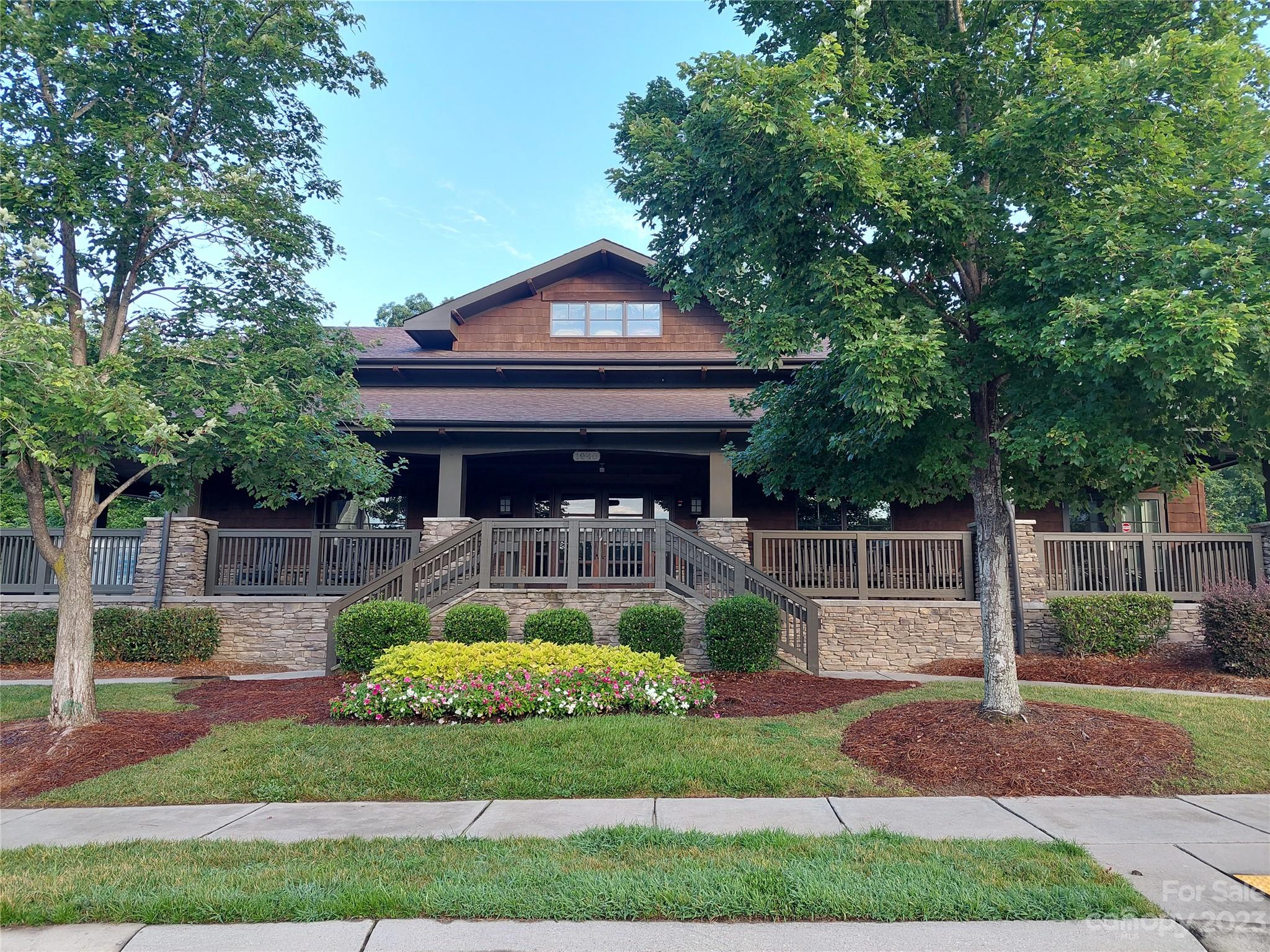 Lake Ridge - Residential