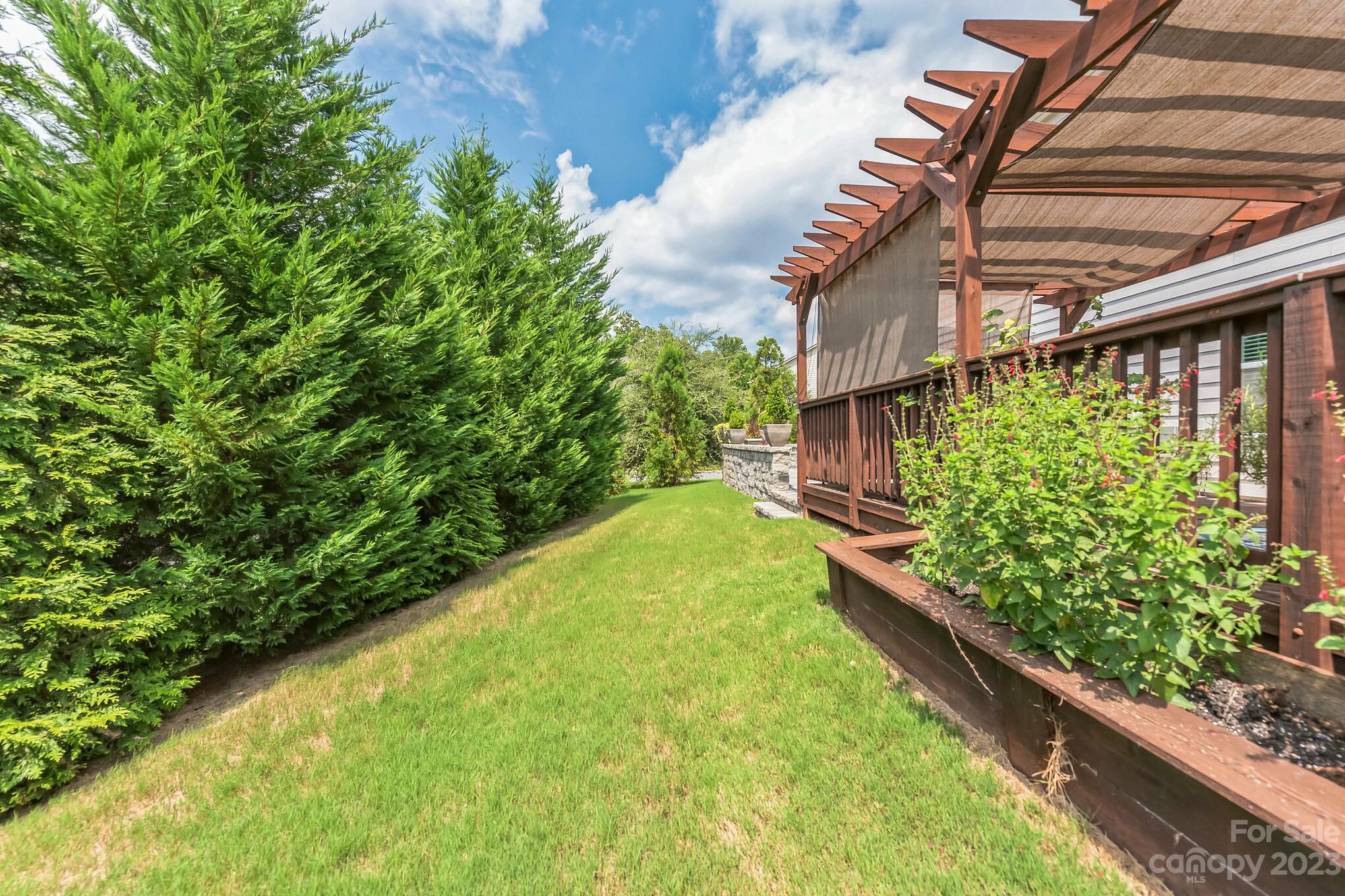 Lake Ridge - Residential