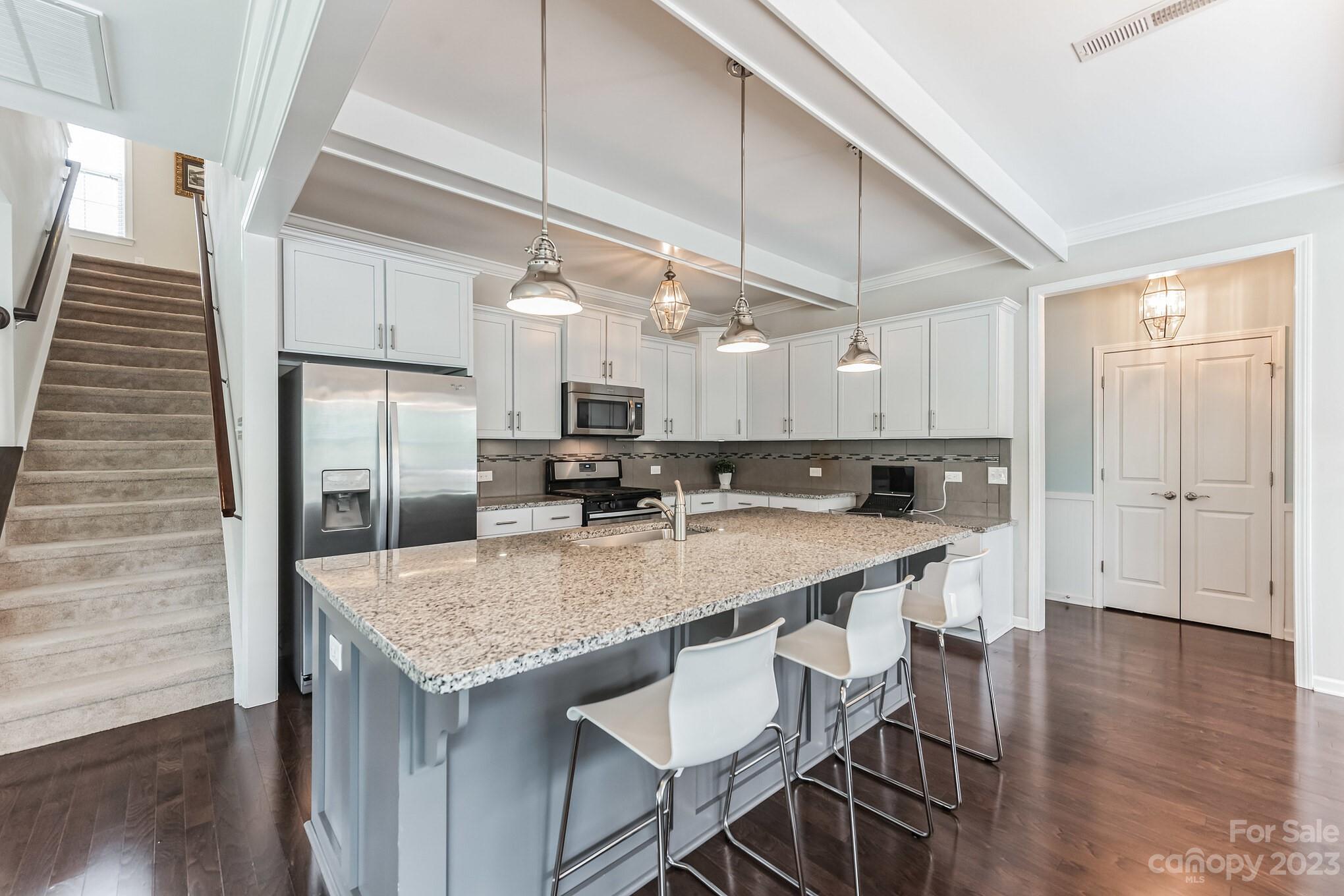 Lake Ridge - Residential