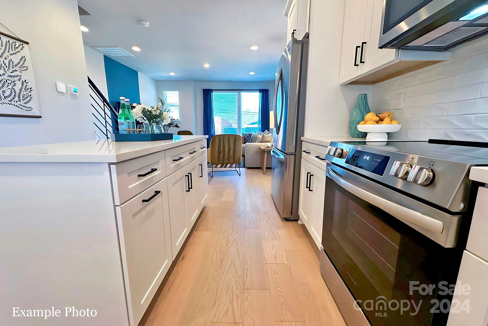 1017 North End Drive 27