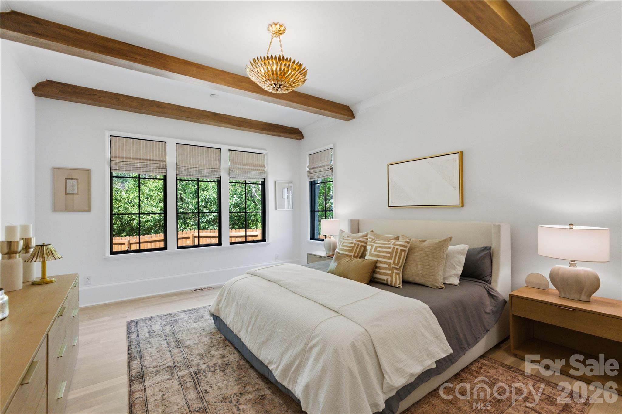 Chateau Sardis - Residential