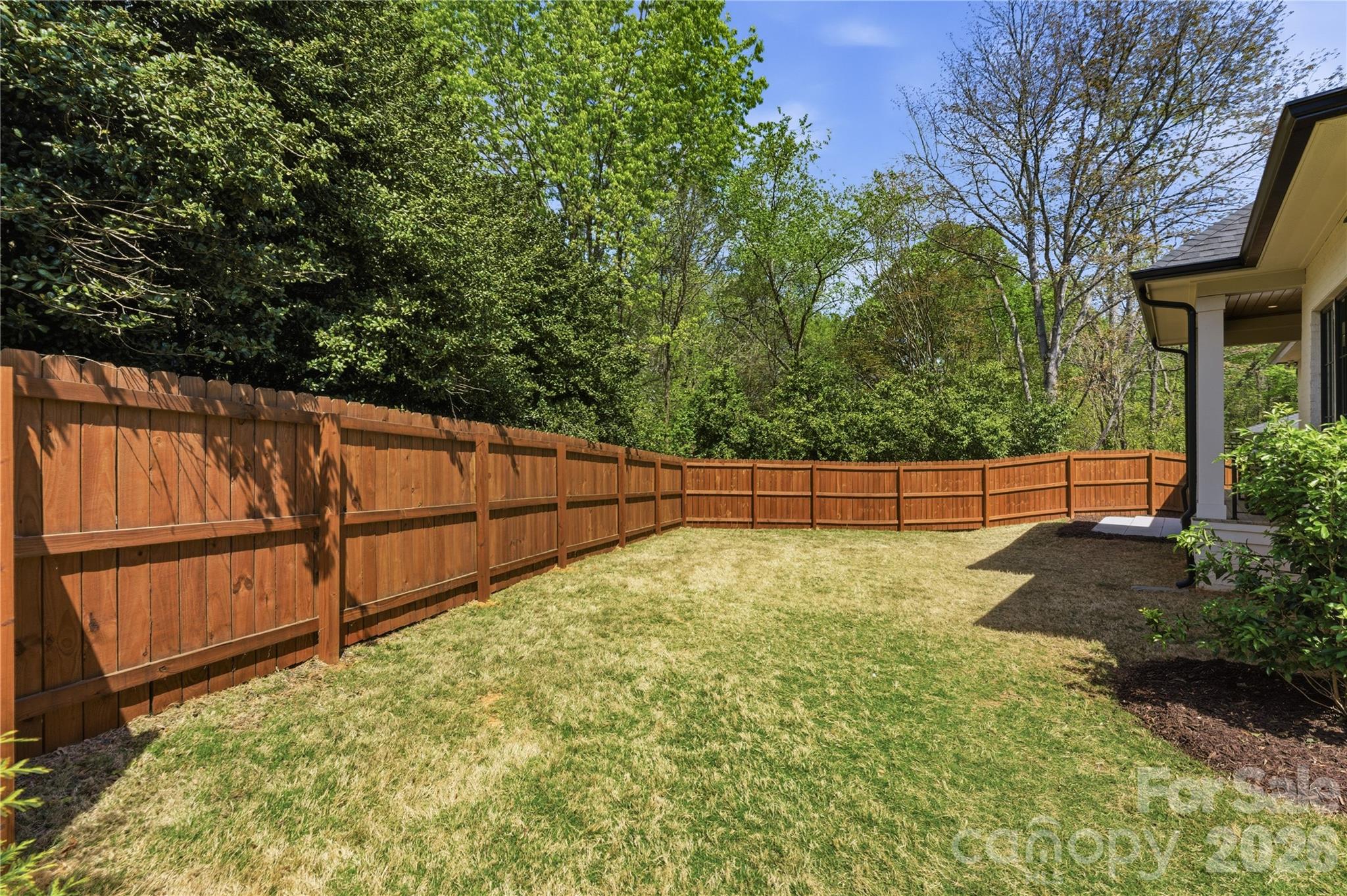 Chateau Sardis - Residential