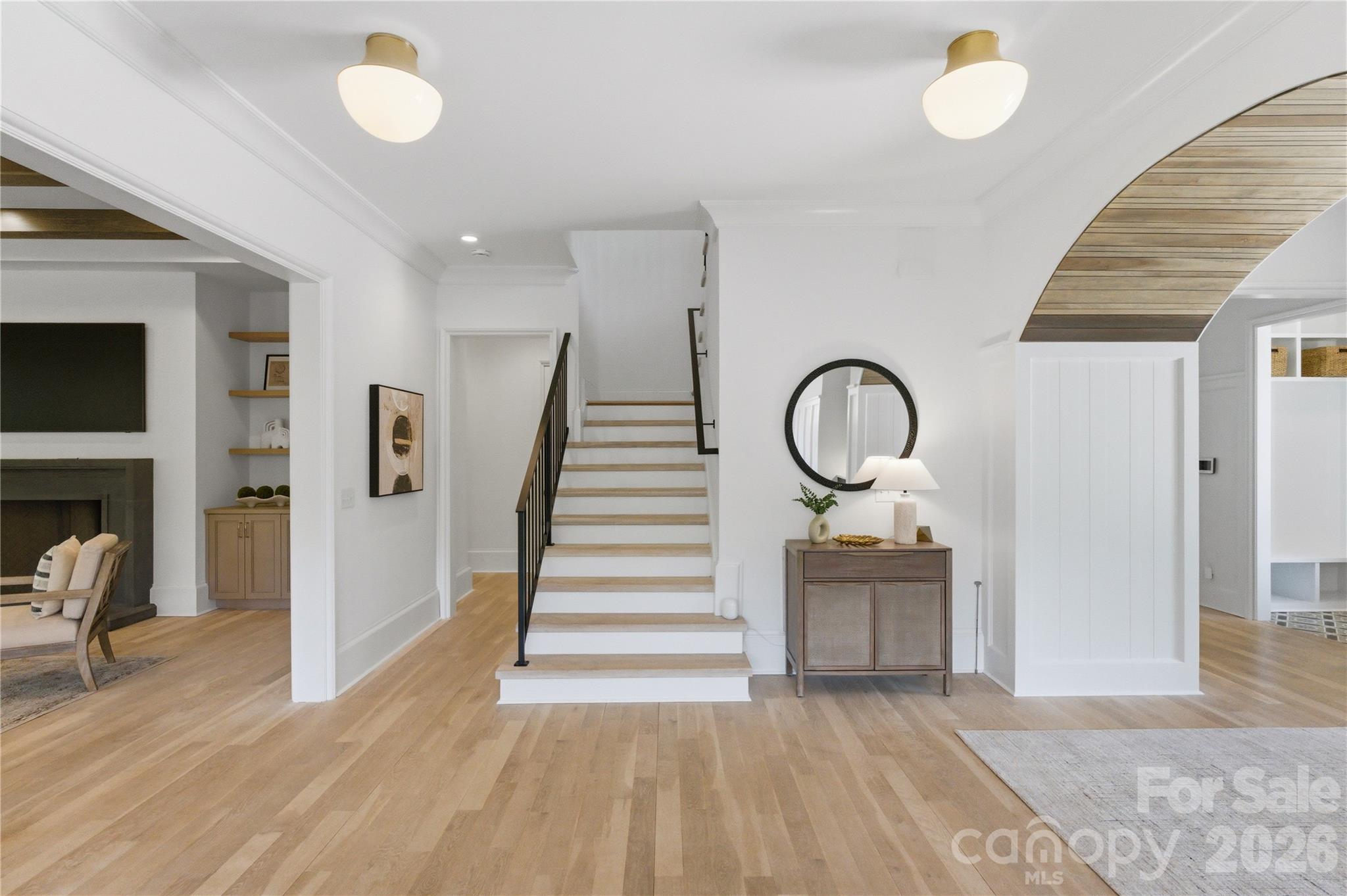 Chateau Sardis - Residential