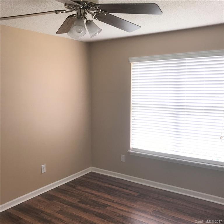 Huntington Ridge - Residential