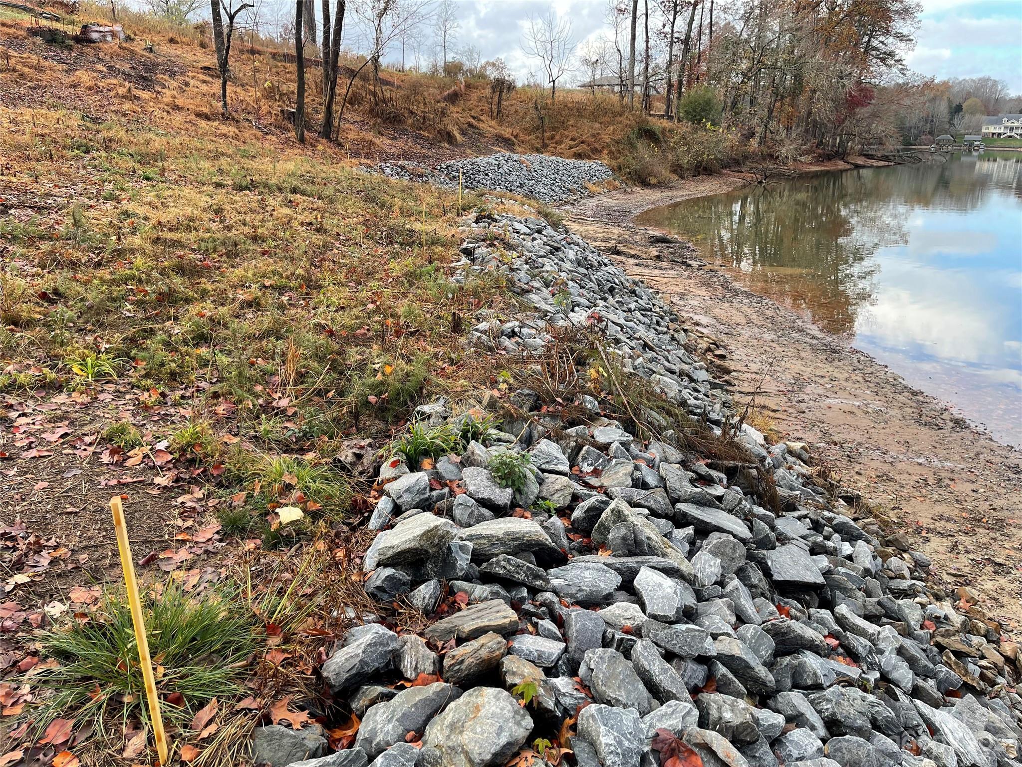 McLean Hunts Point - Land