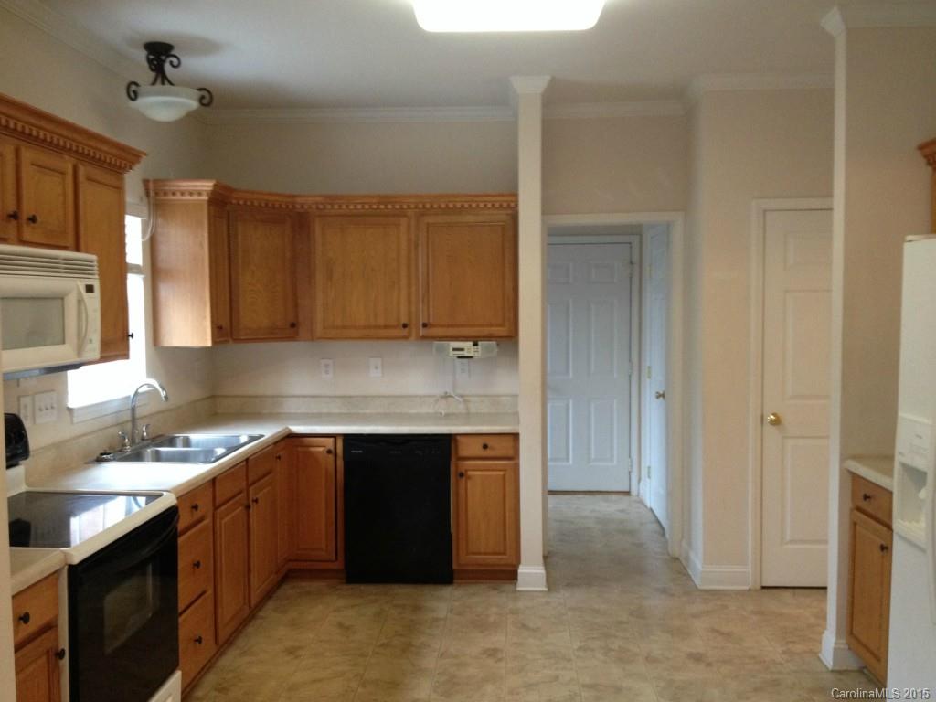 Lake Lee Estates - Residential