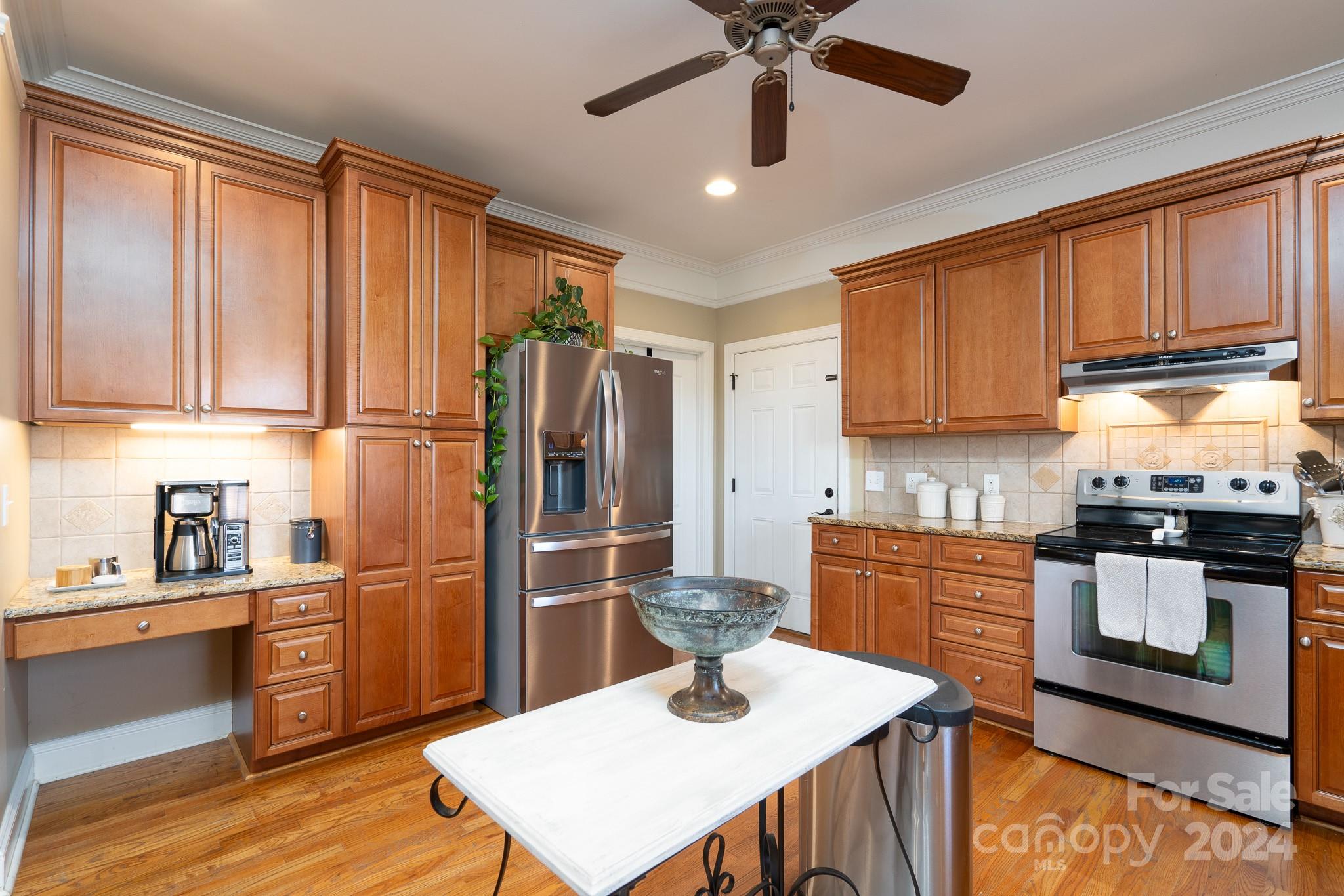 Heinrich Russena Estates - Residential