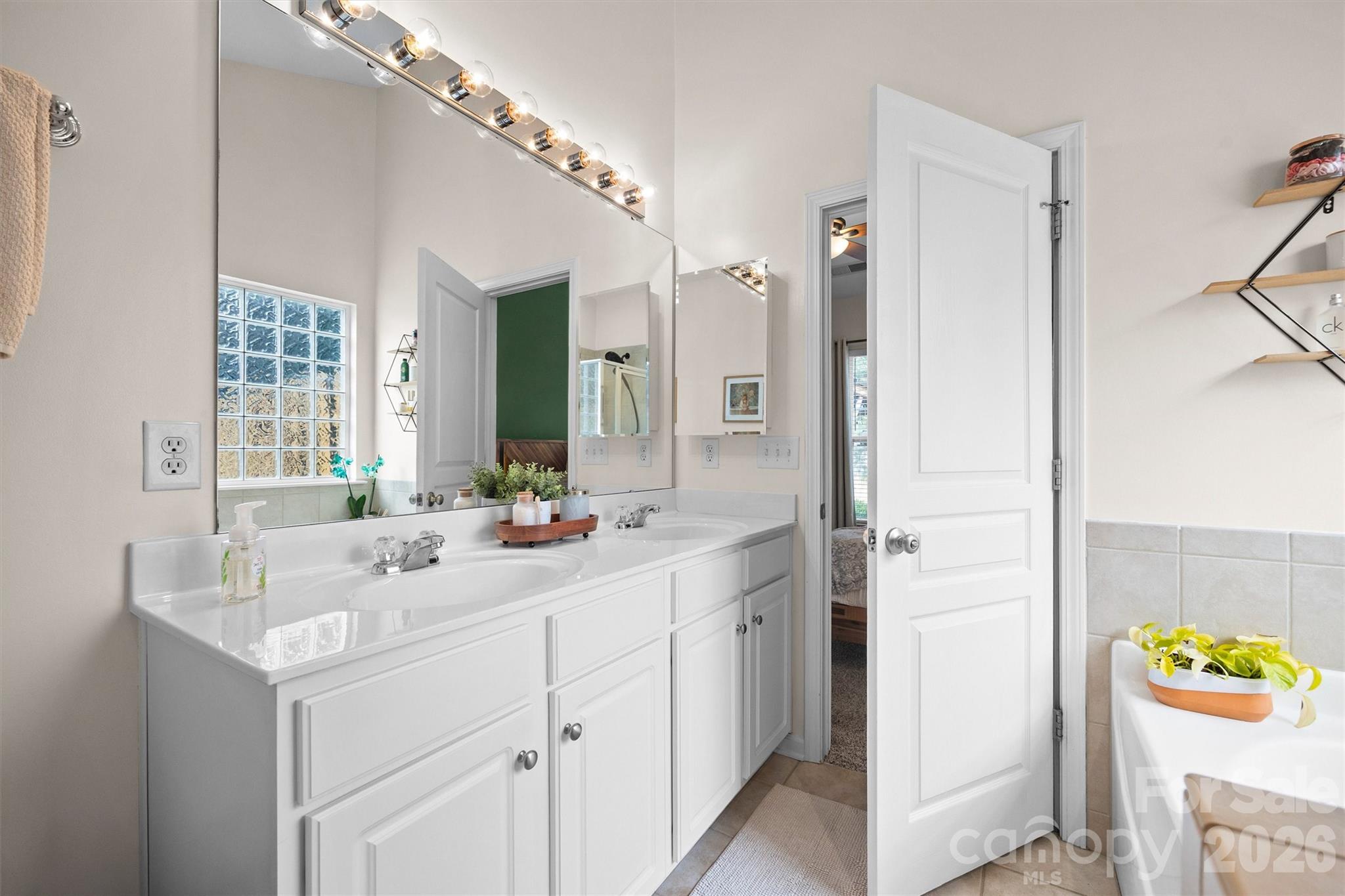 Whitley Mills - Residential