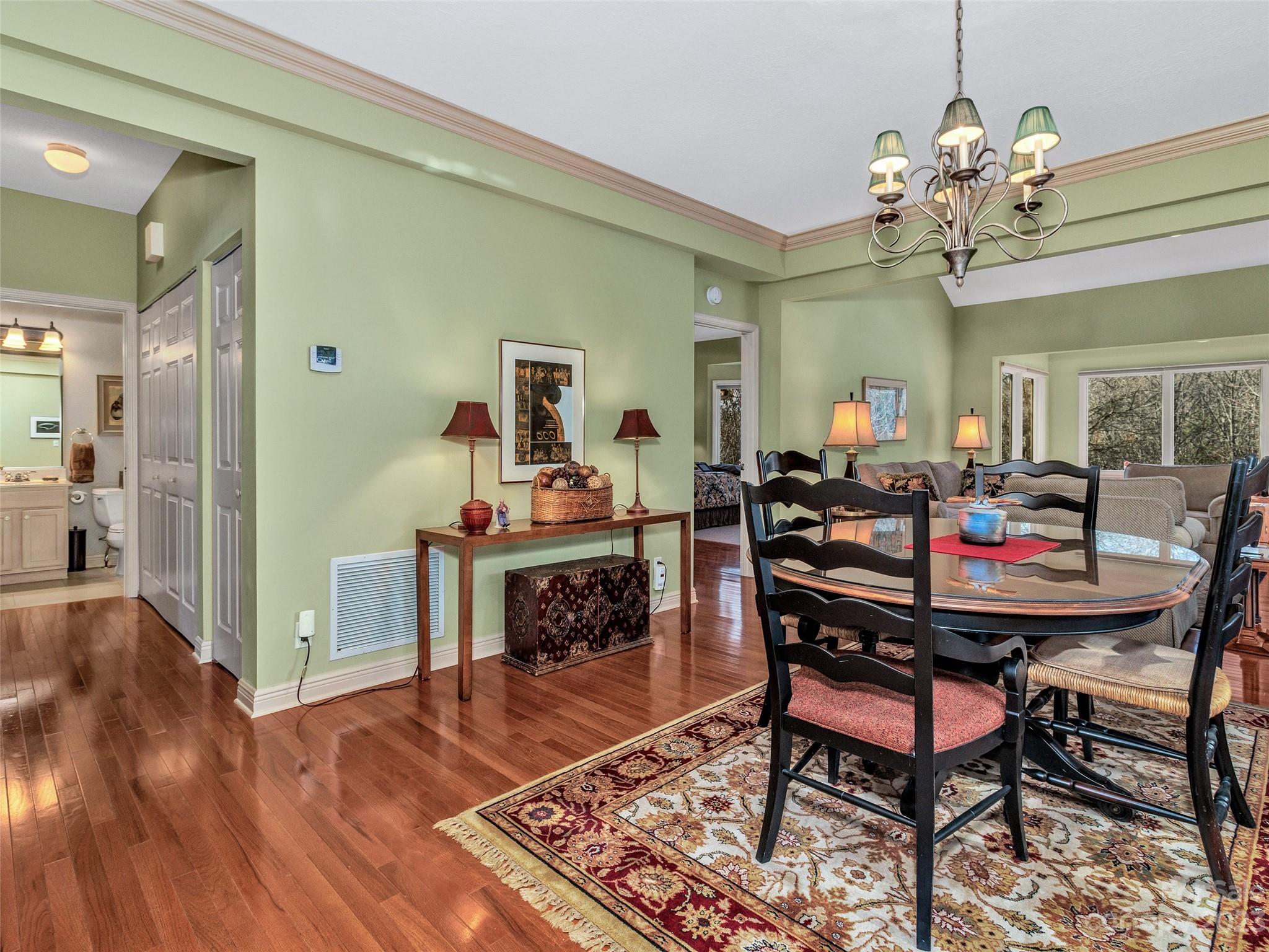 Viewpointe - Residential