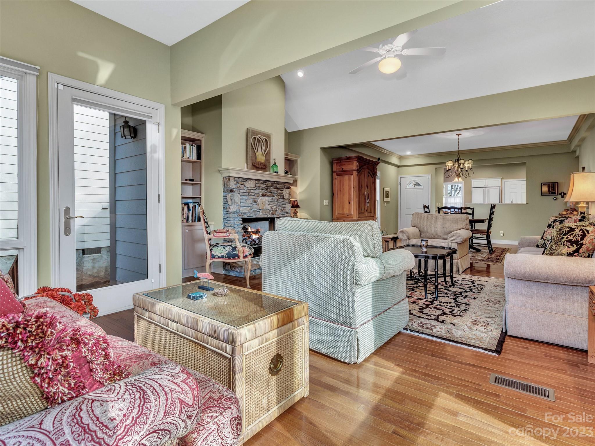 Viewpointe - Residential