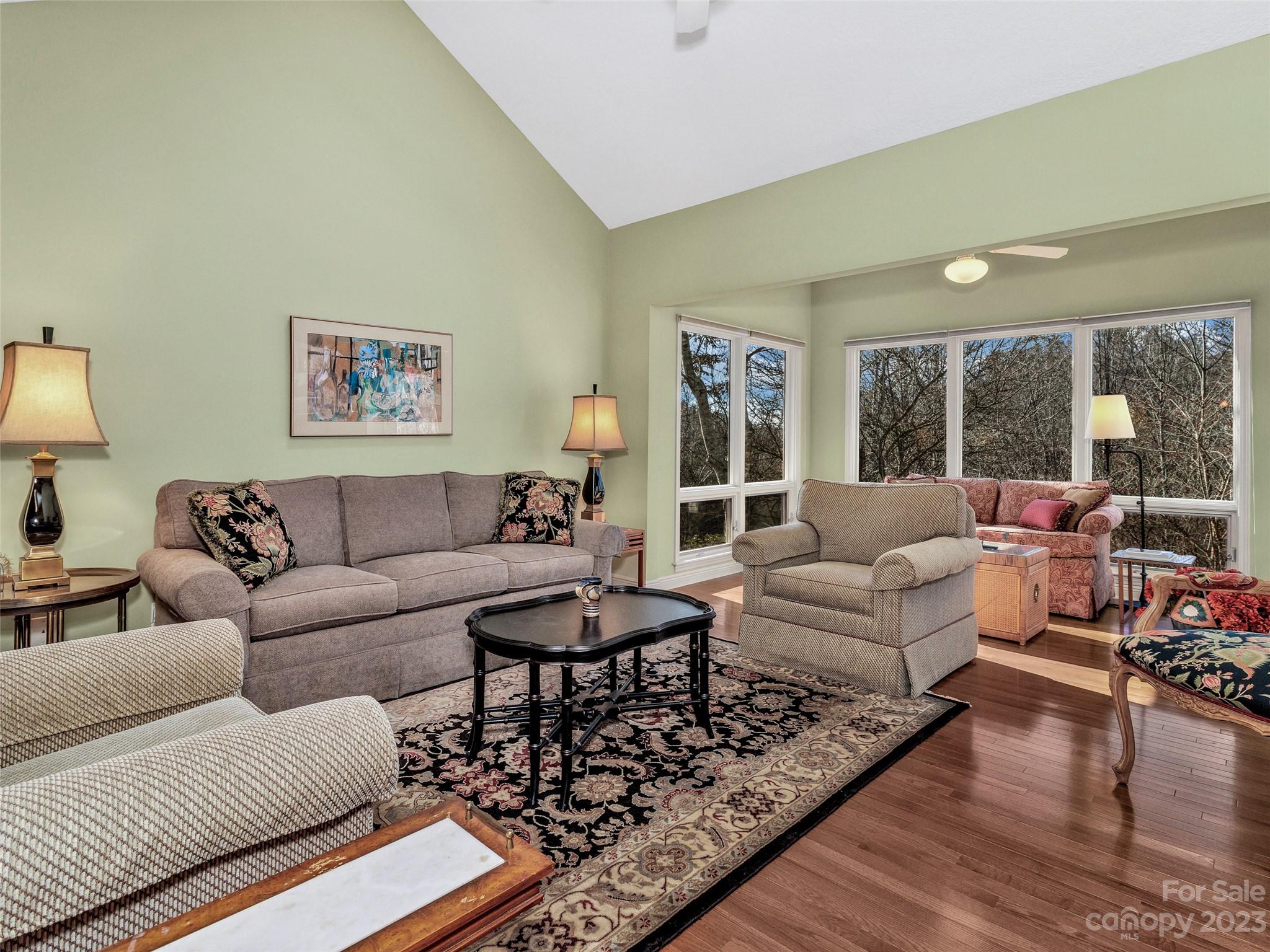 Viewpointe - Residential