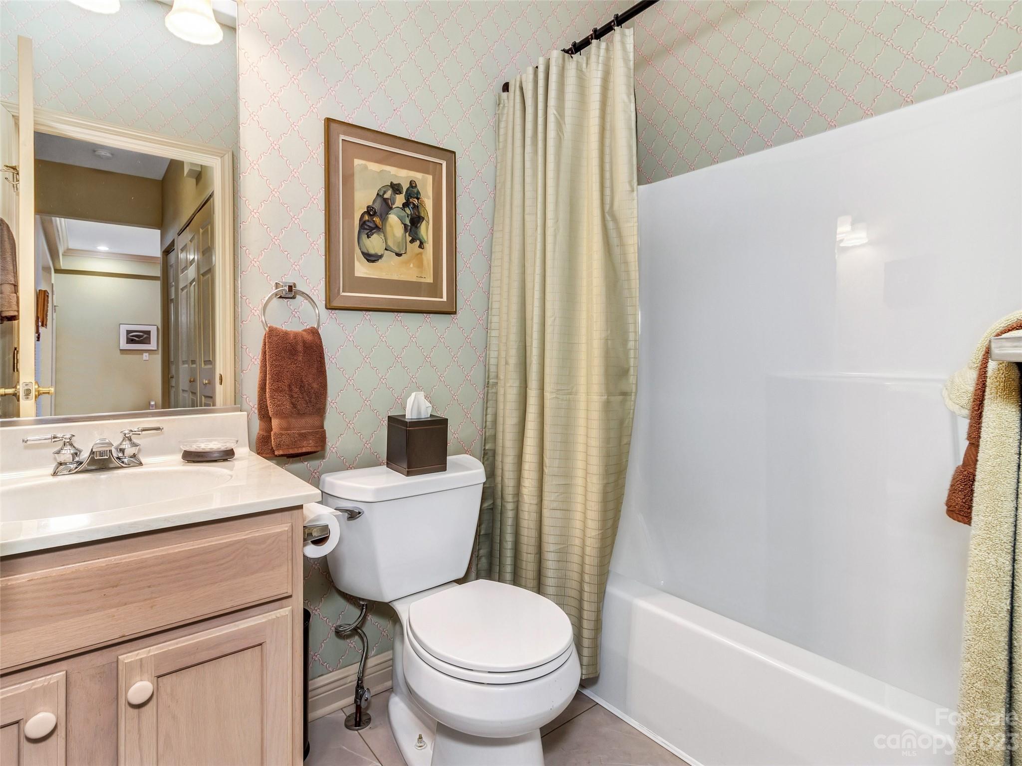 Viewpointe - Residential