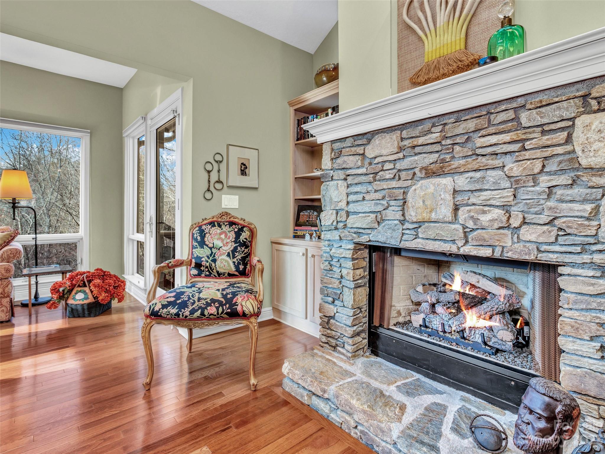 Viewpointe - Residential