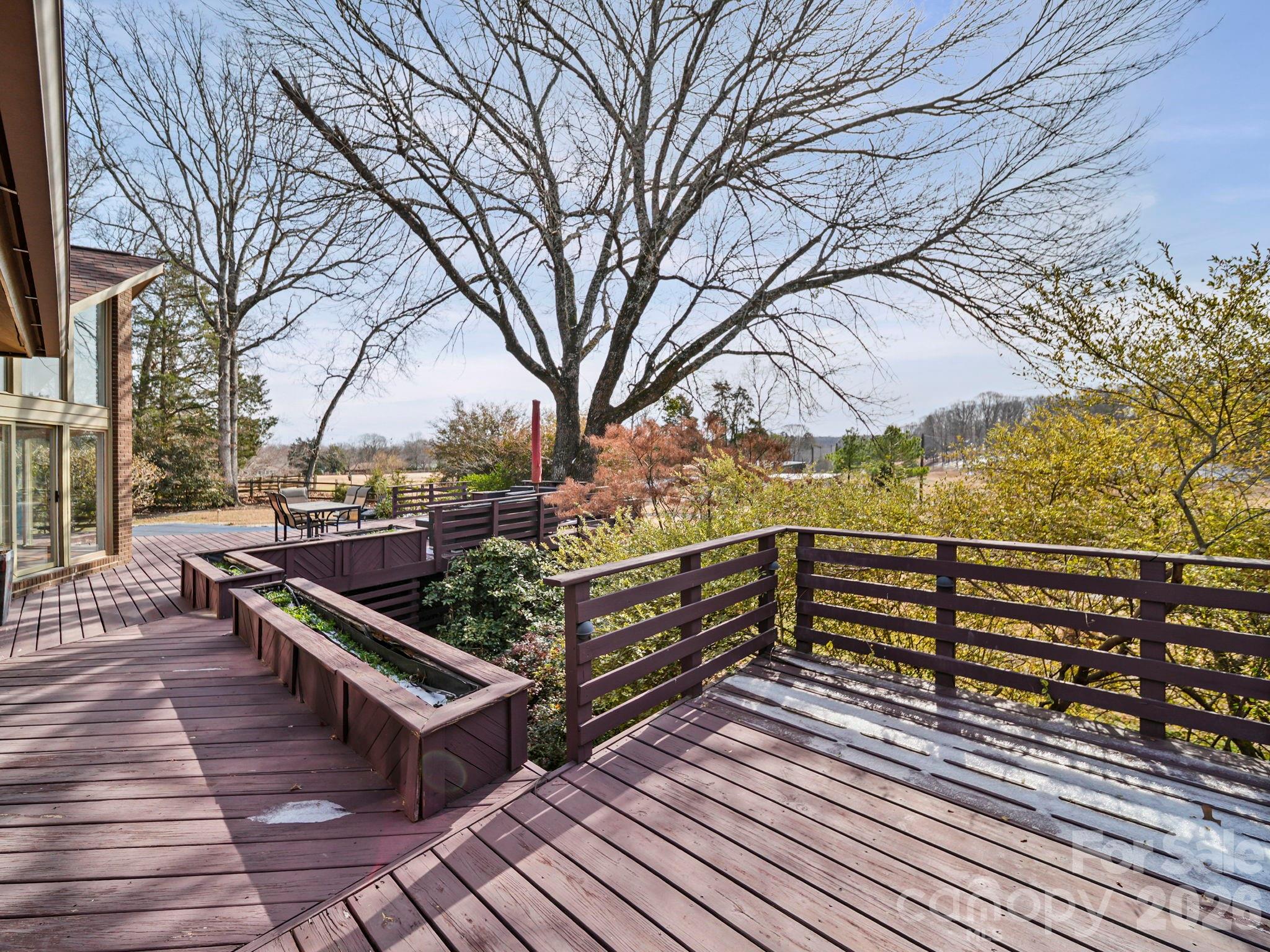 Raintree - Residential