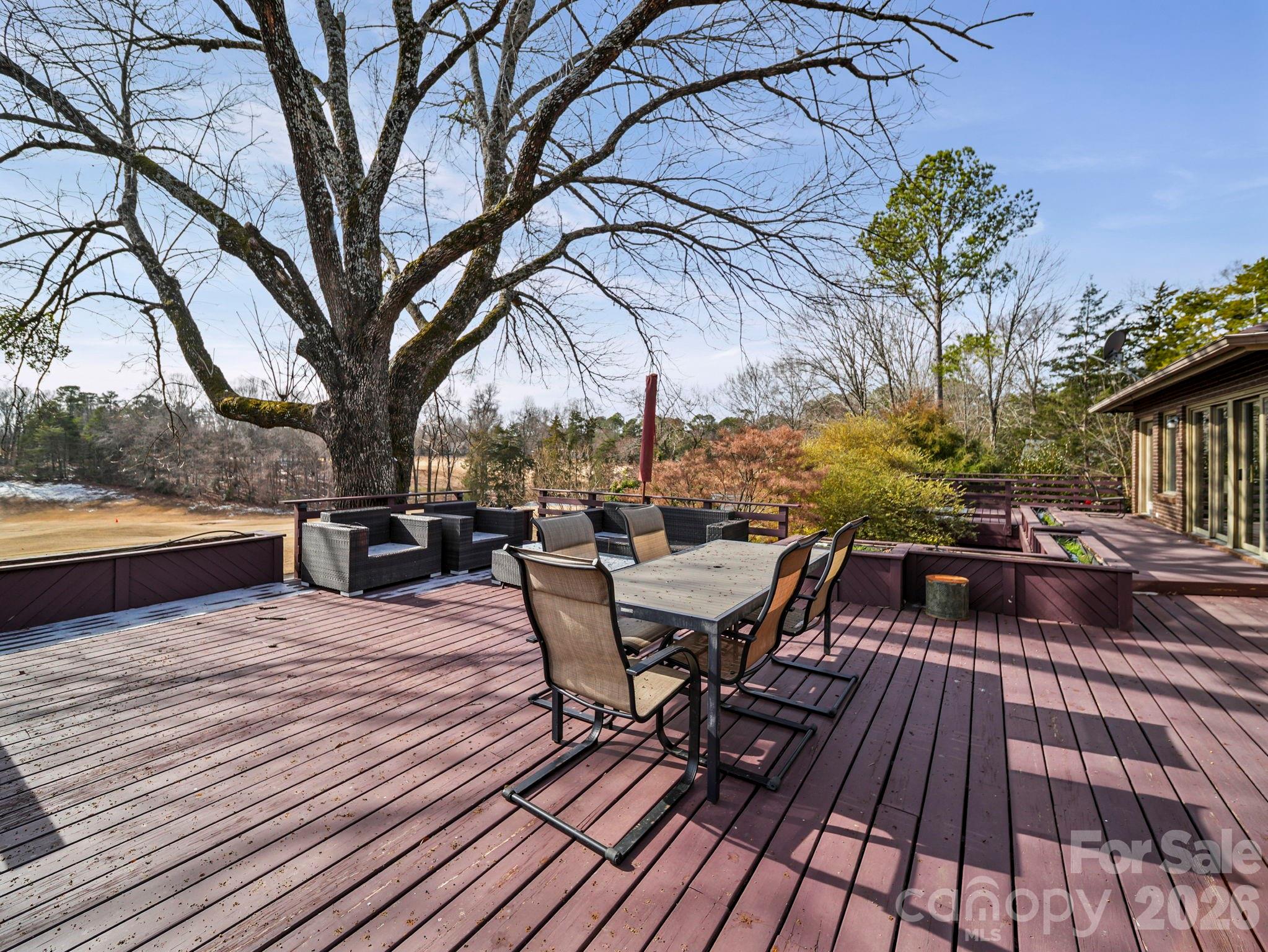 Raintree - Residential