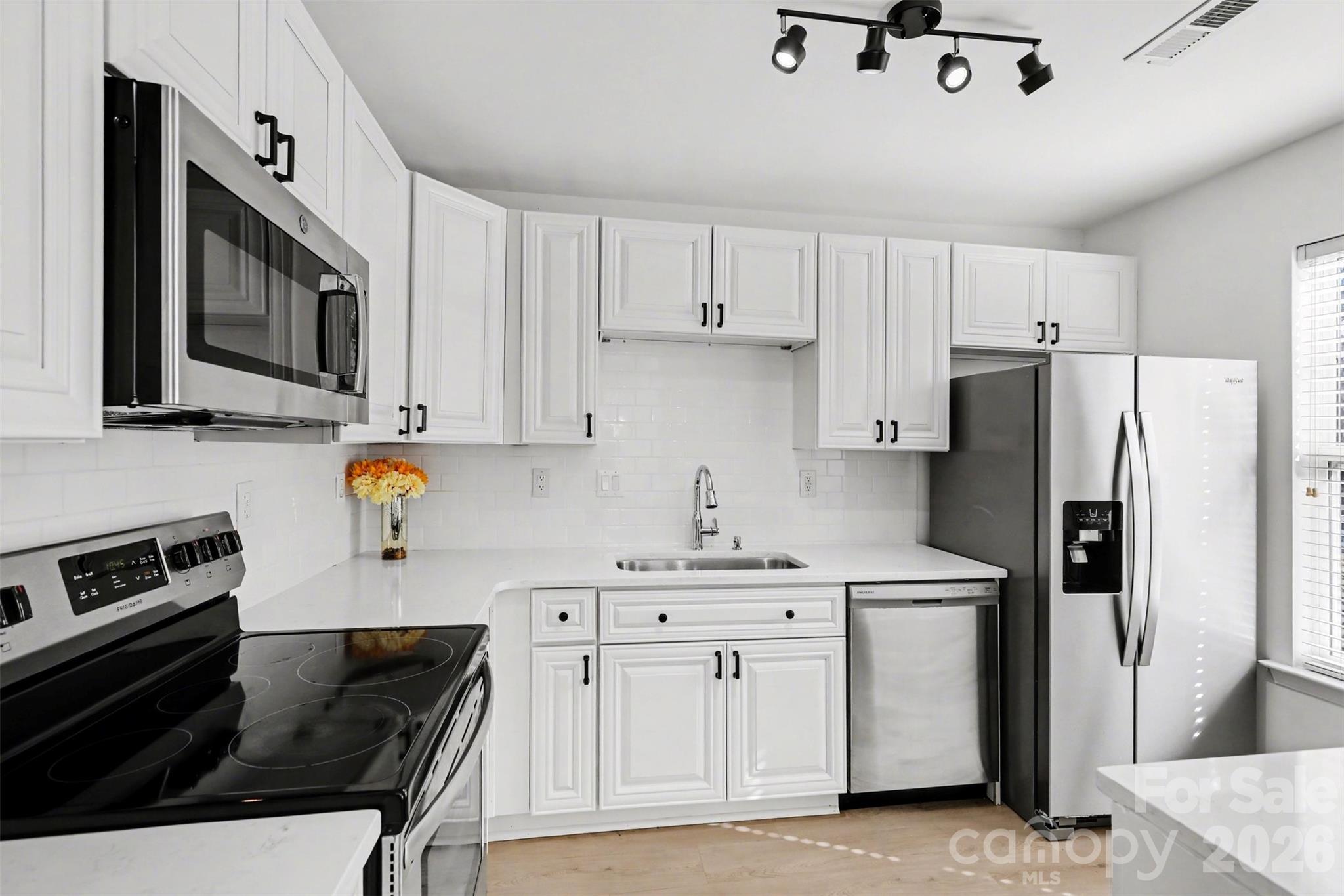 Melrose Townhomes - Residential