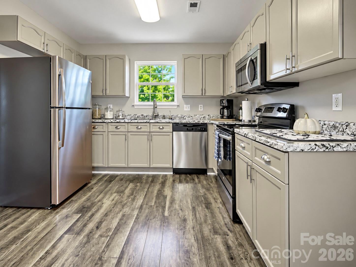 1127 Hannah Rae Court