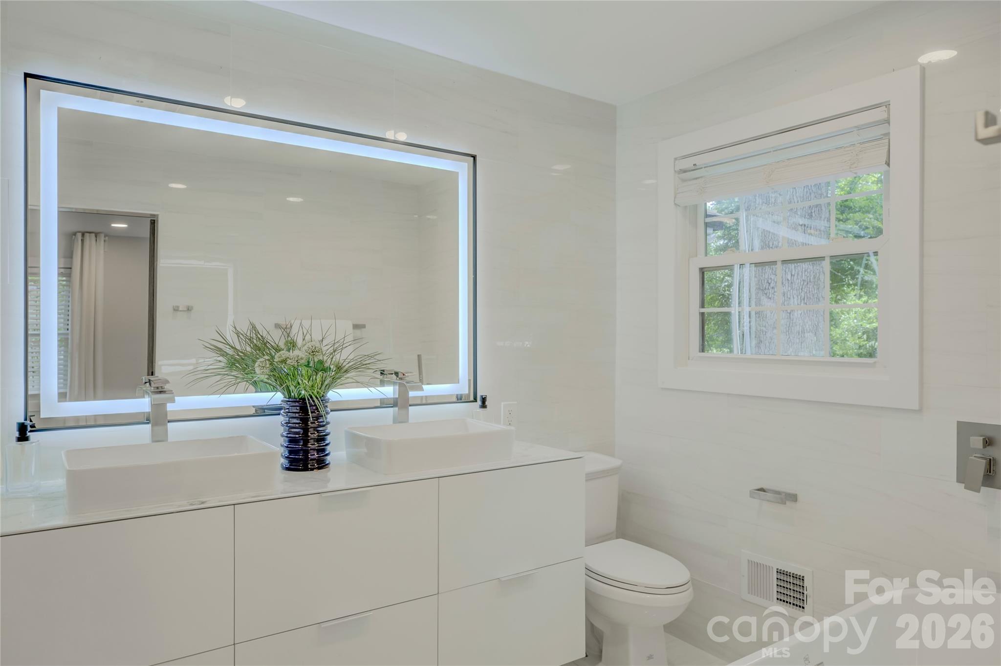 Seneca Park - Residential