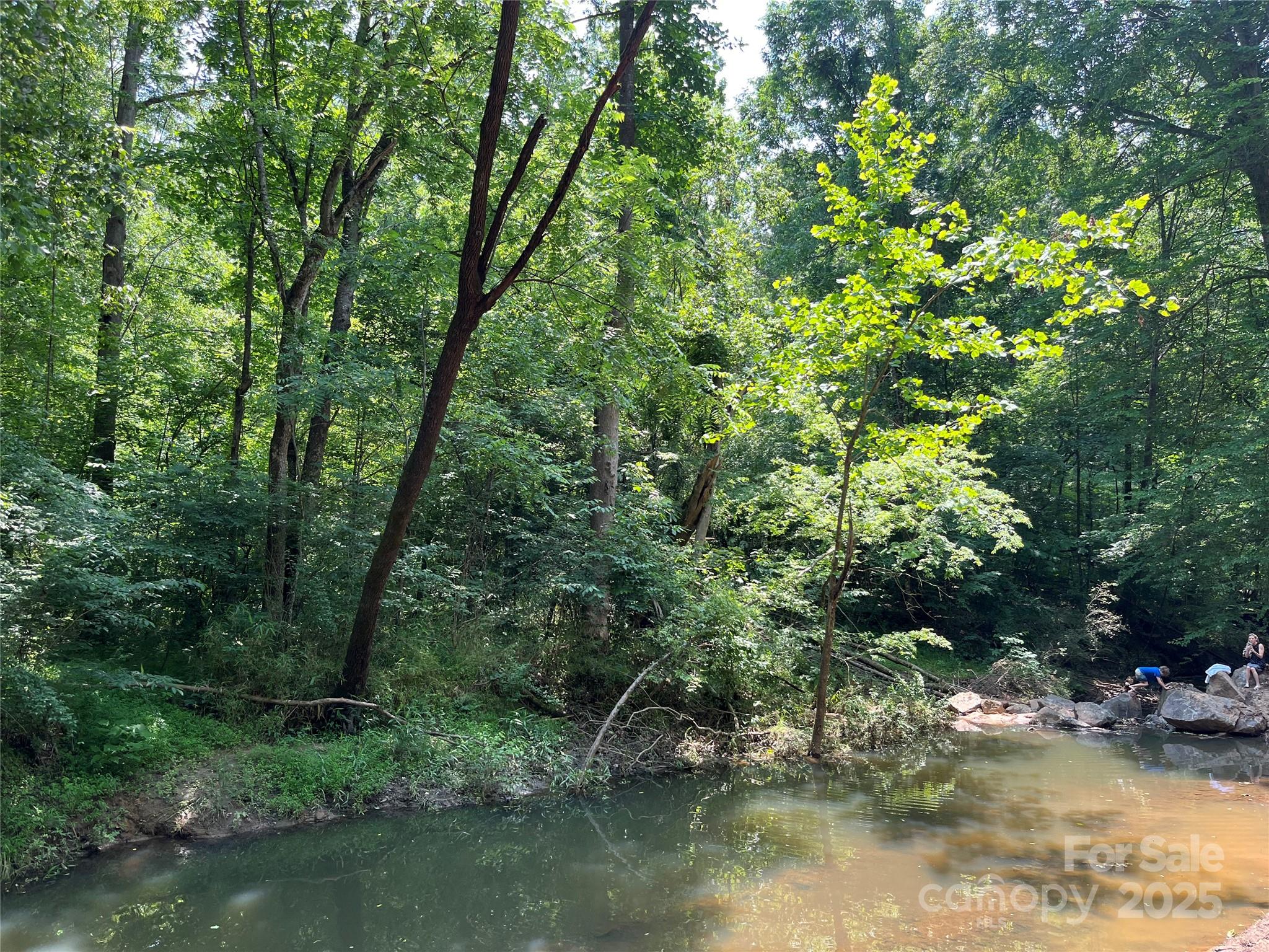 0000 Oakridge Road