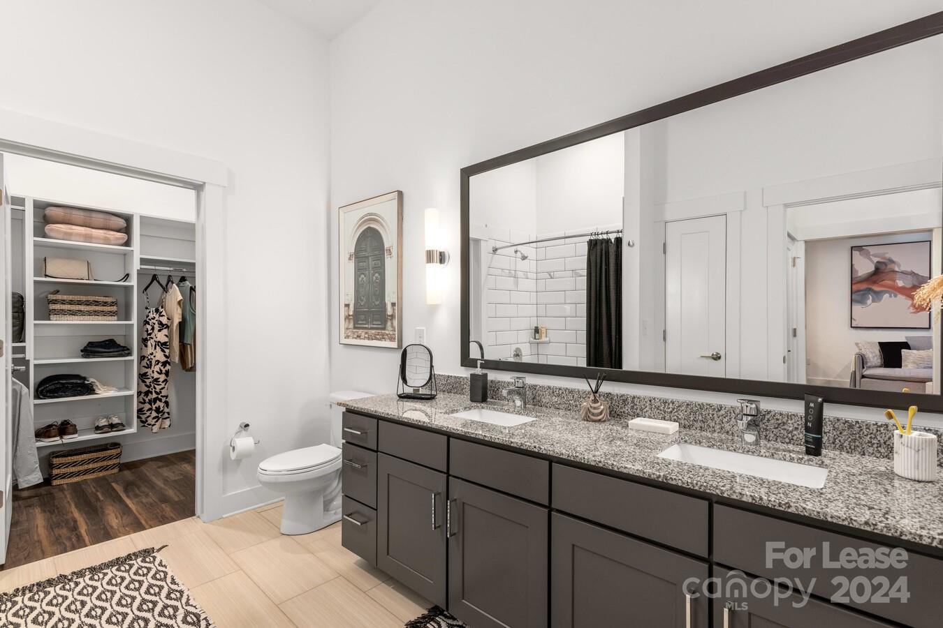 Charlotte, North Carolina 28211, United States, 1 Bedroom Bedrooms, ,1 BathroomBathrooms,Residential,Active,55492