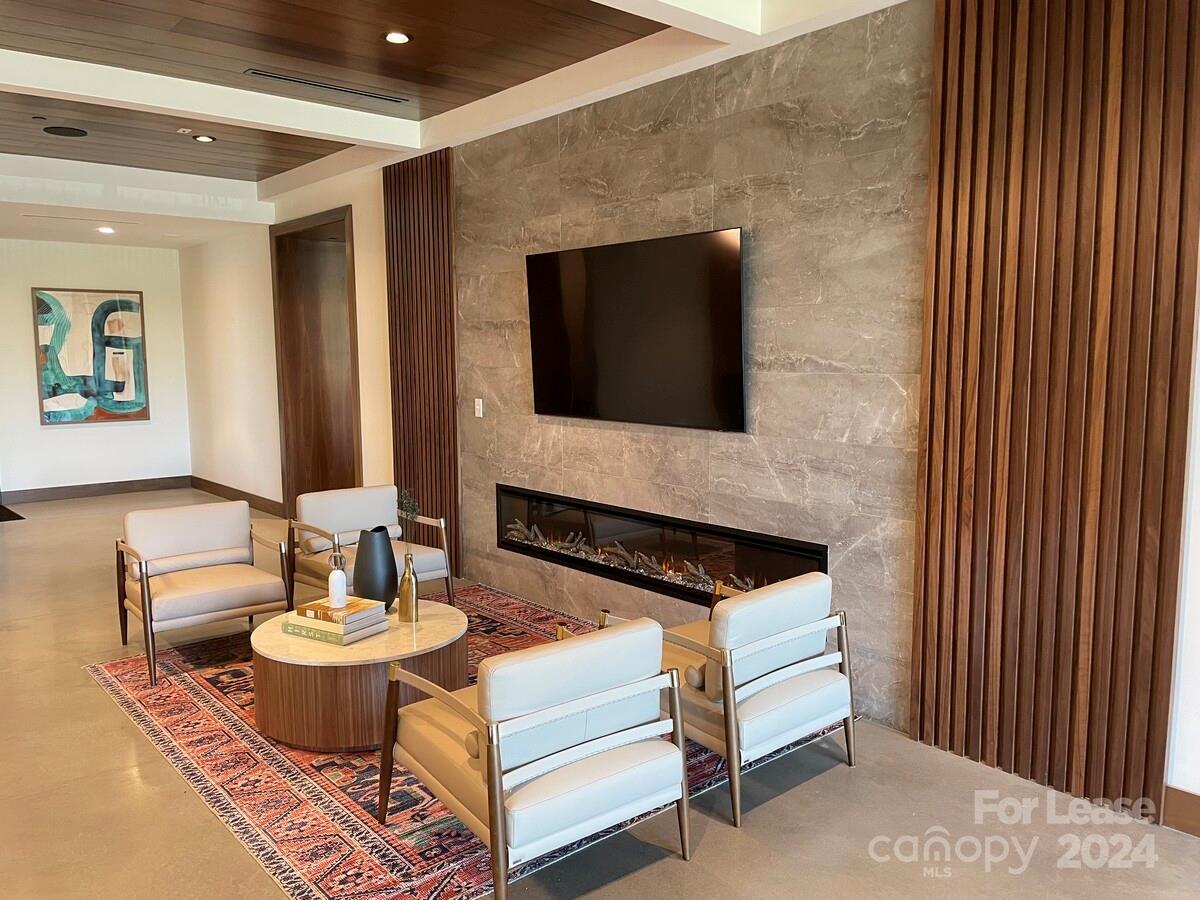 Charlotte, North Carolina 28211, United States, 1 Bedroom Bedrooms, ,1 BathroomBathrooms,Residential,Active,55492