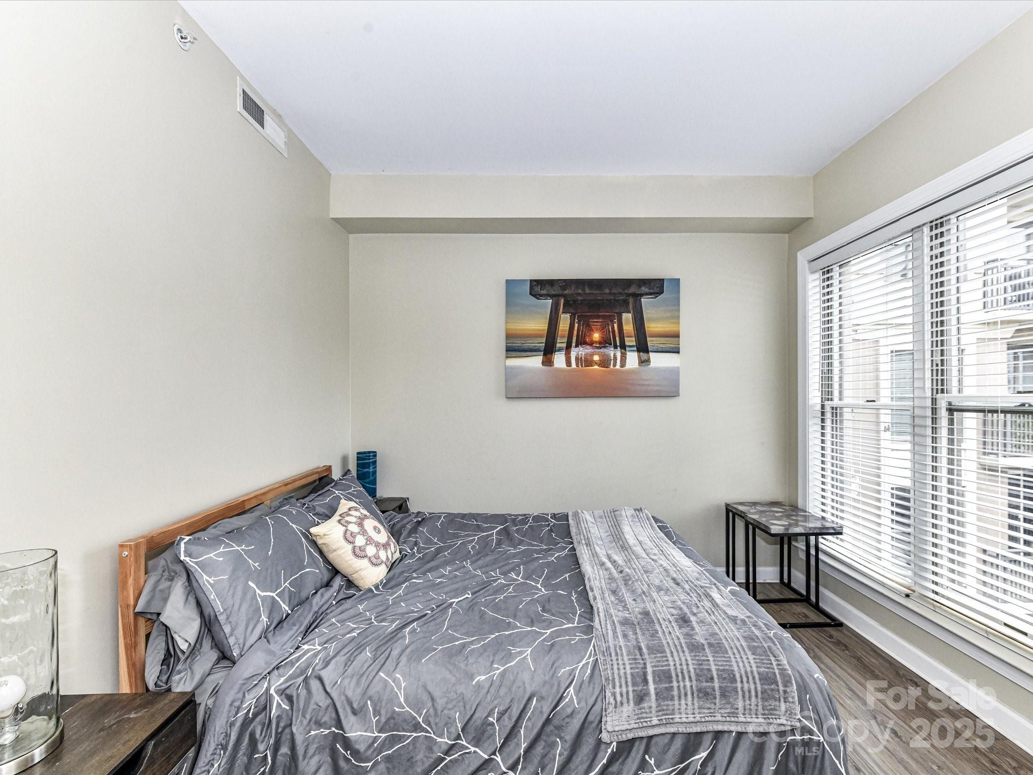 Gateway Plaza - Residential