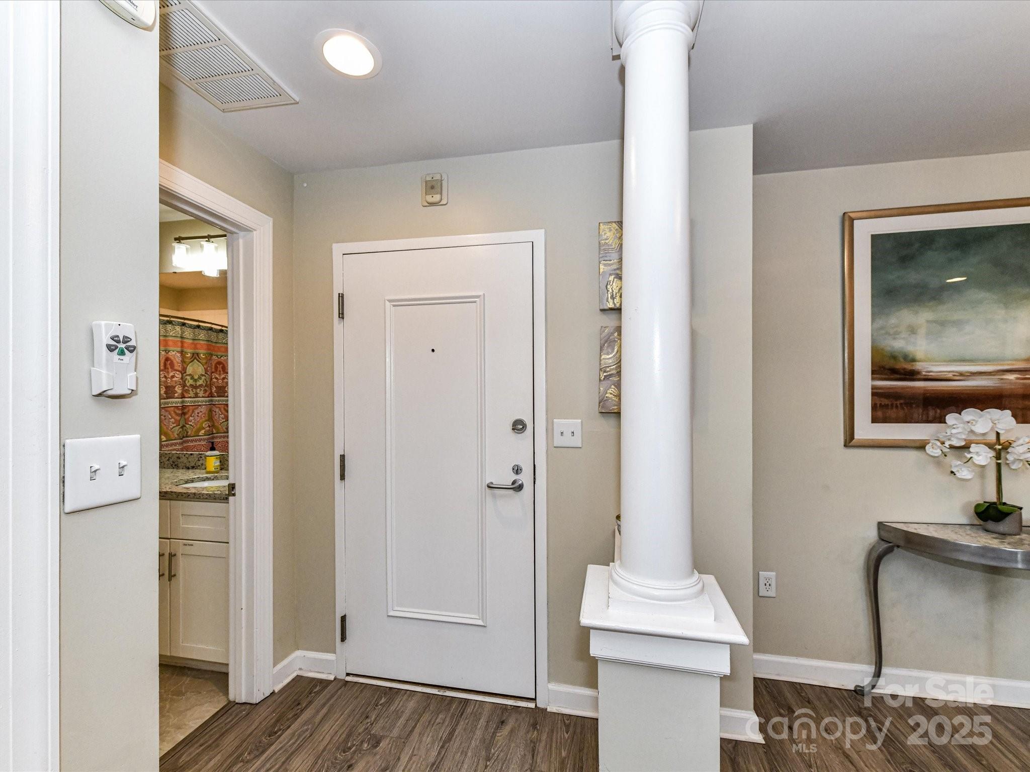 Gateway Plaza - Residential