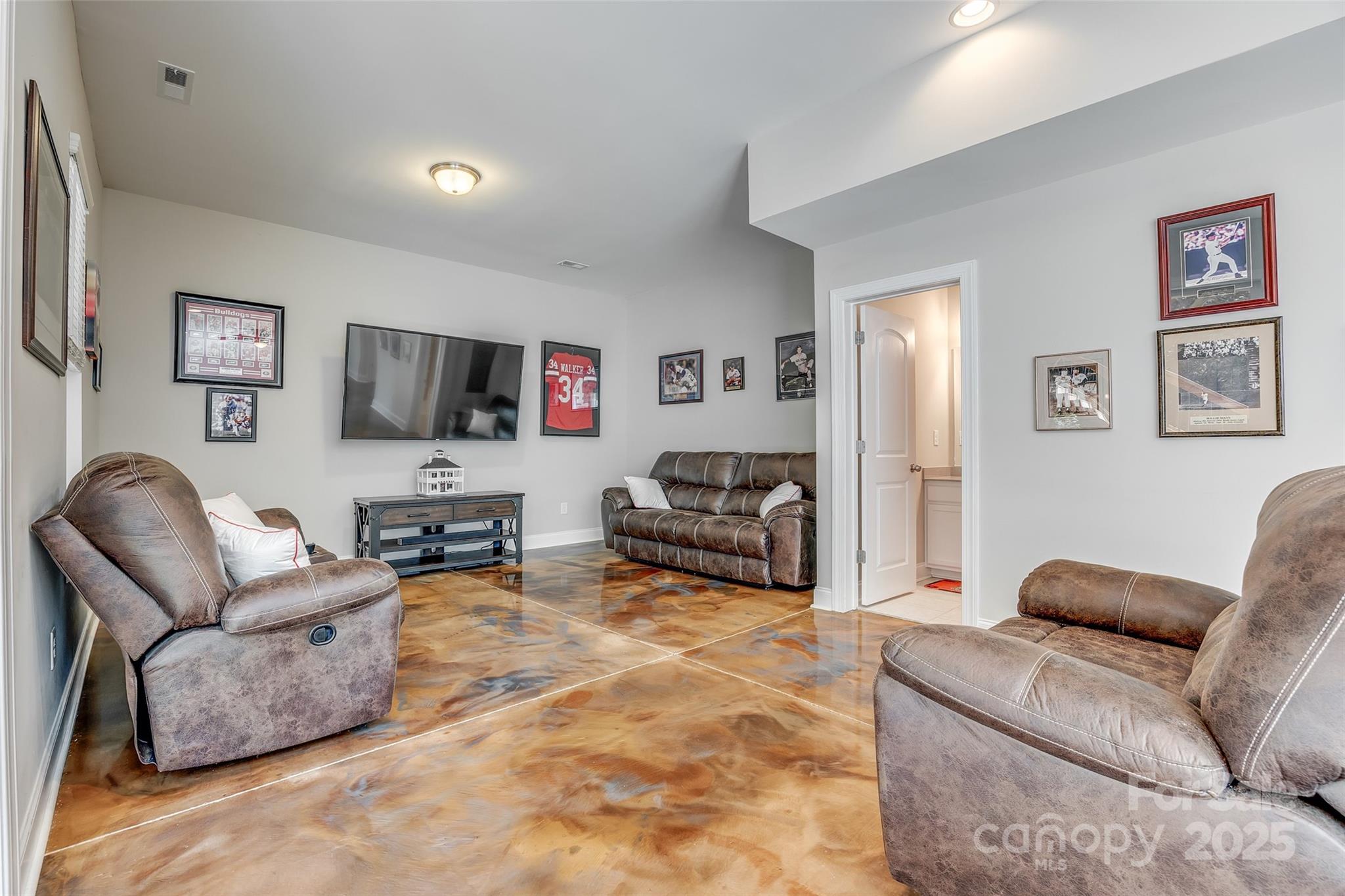 Woodlands Creek - Residential