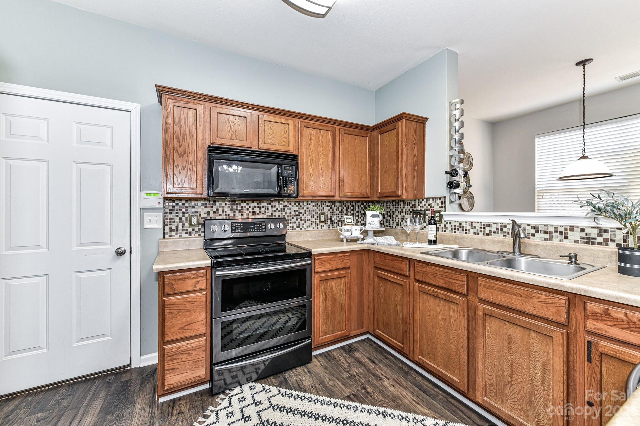 Stonegate Farms - Residential