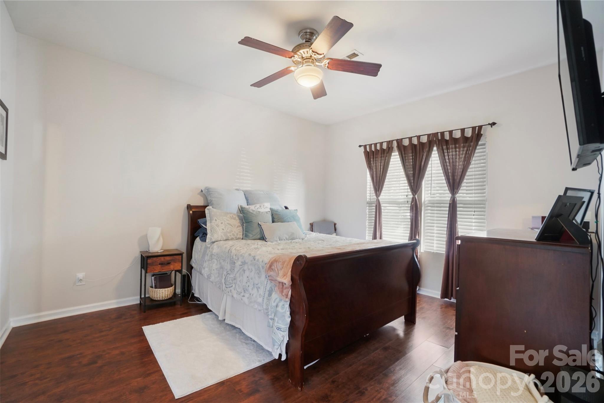 Taylor Glenn - Residential