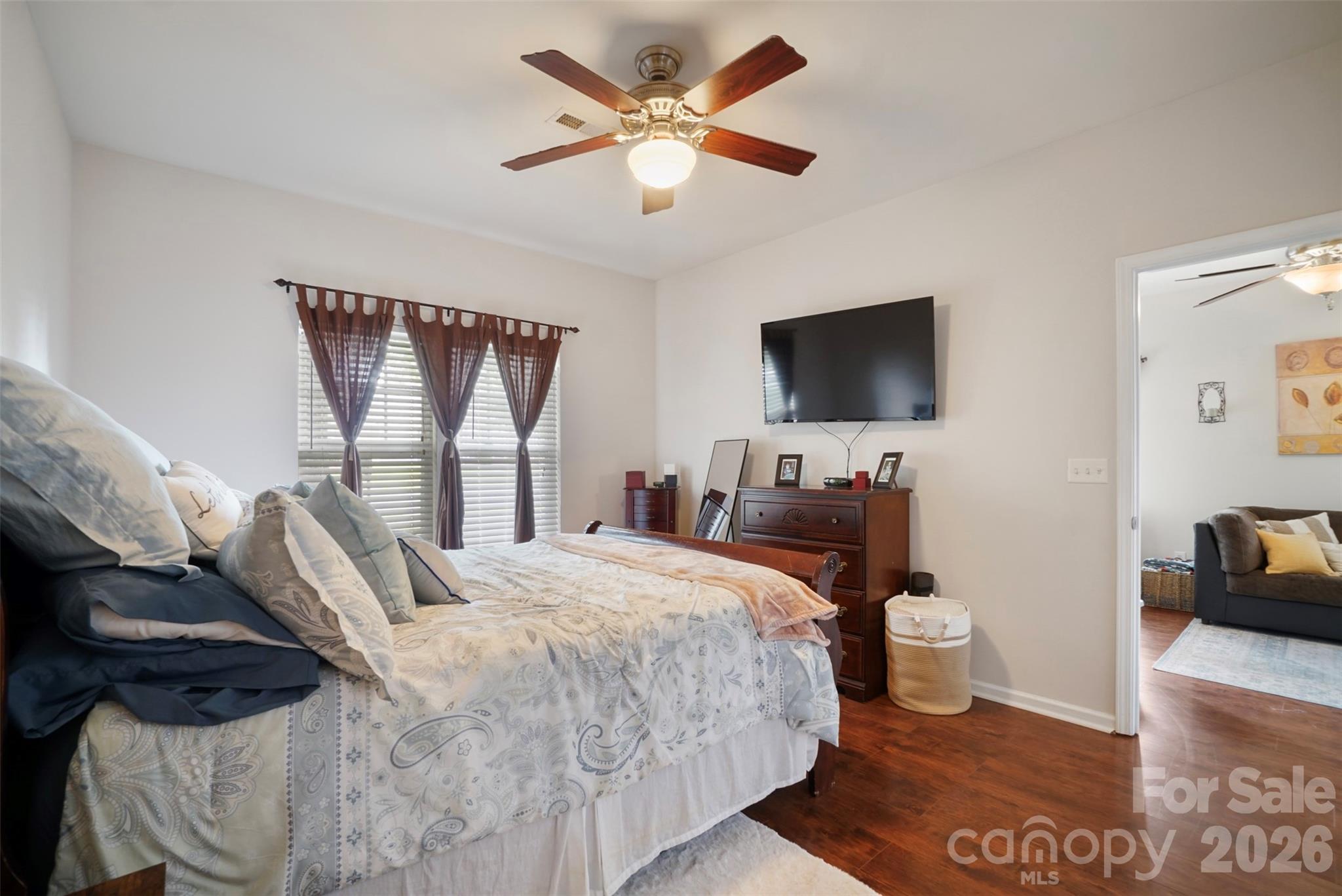 Taylor Glenn - Residential