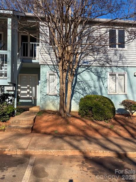 1903 Beechtree Court