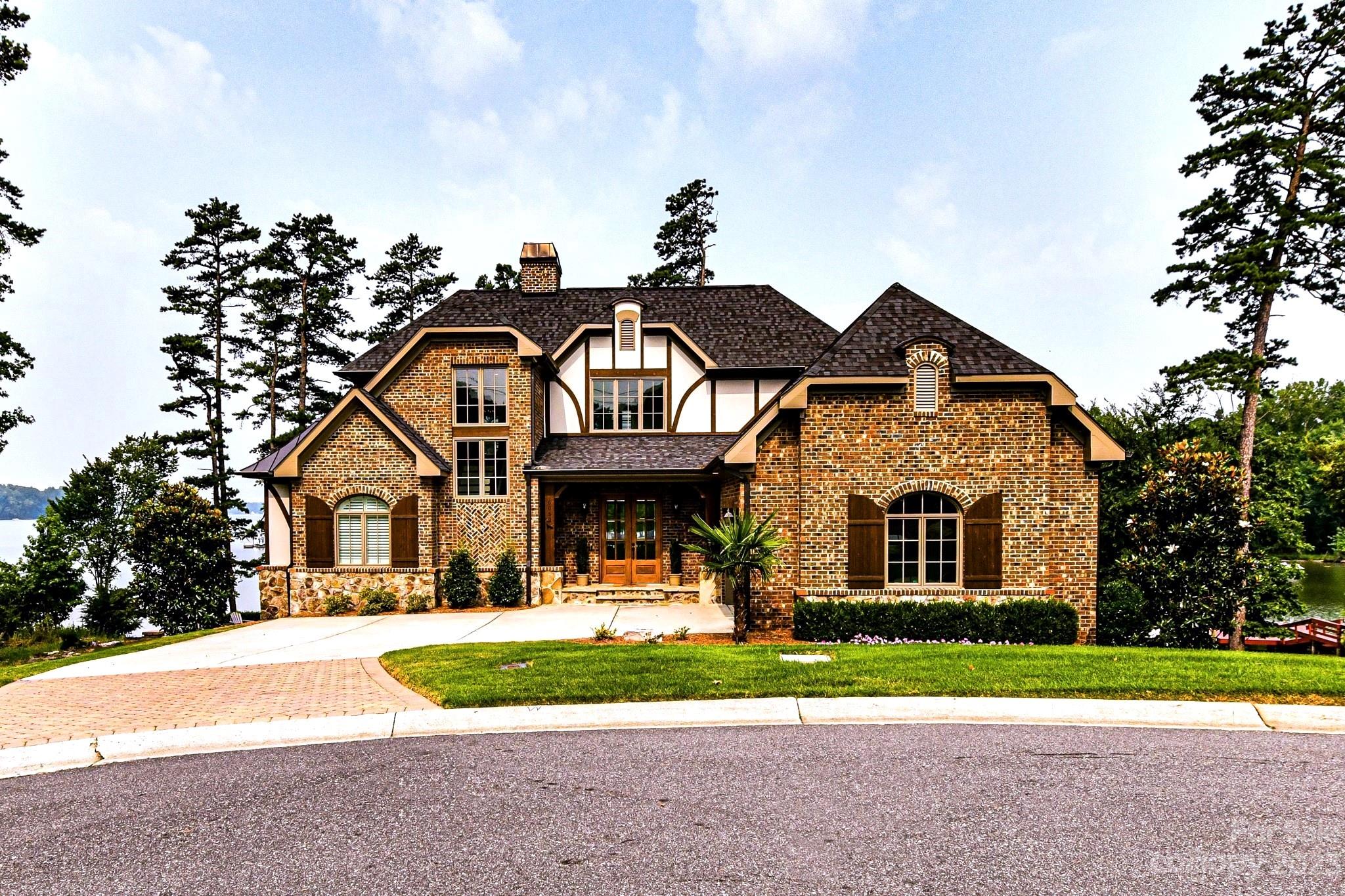 Reflection Pointe - Residential