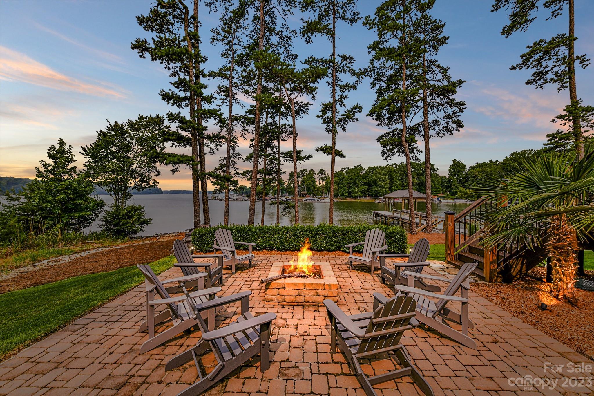 Reflection Pointe - Residential