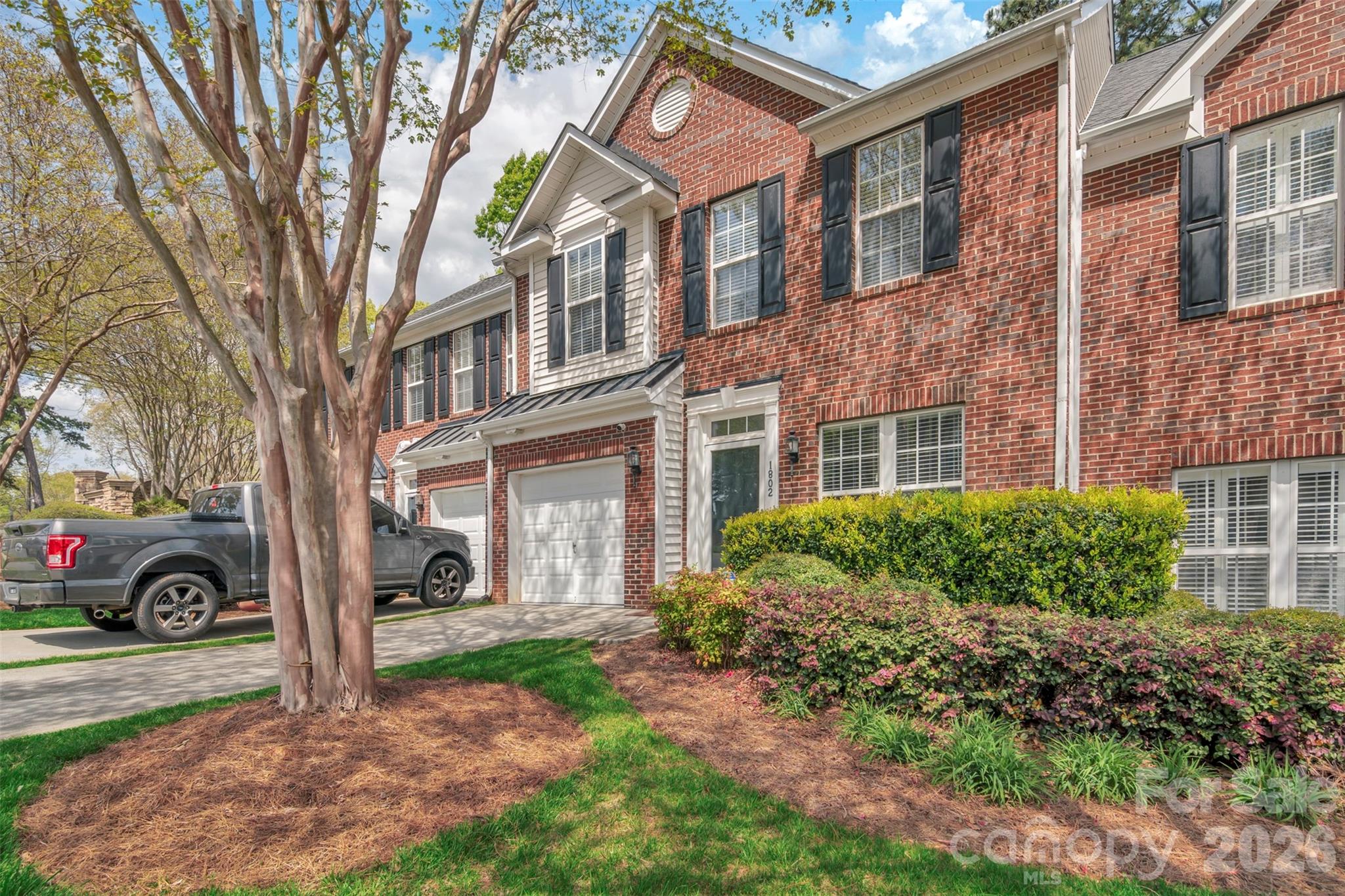 1802 Robinwood Village Drive