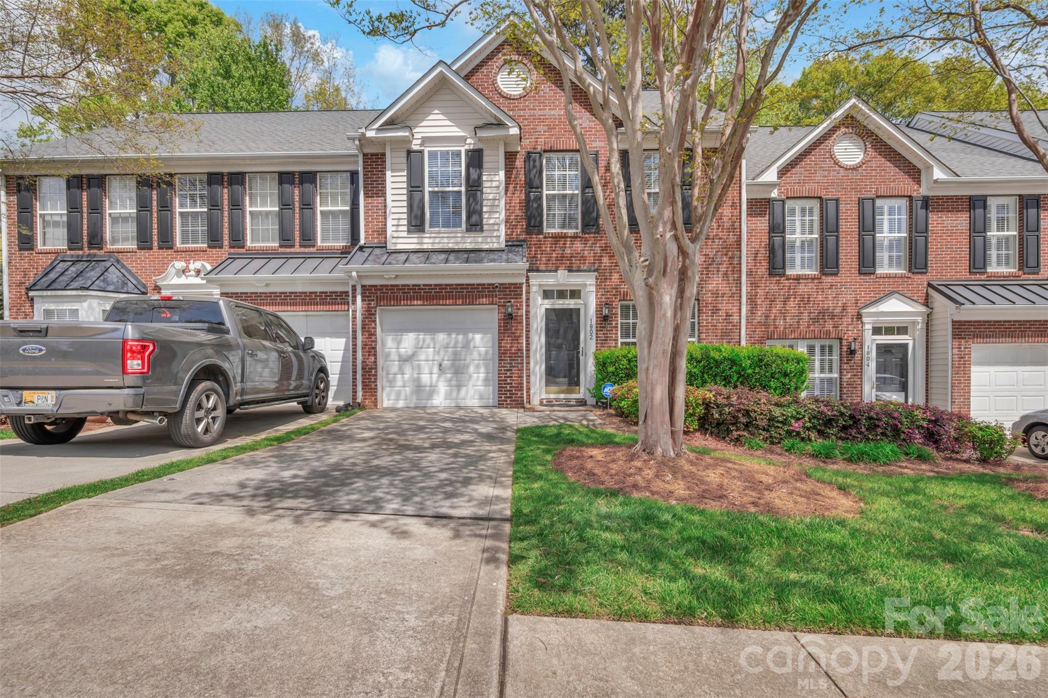 1802 Robinwood Village Drive